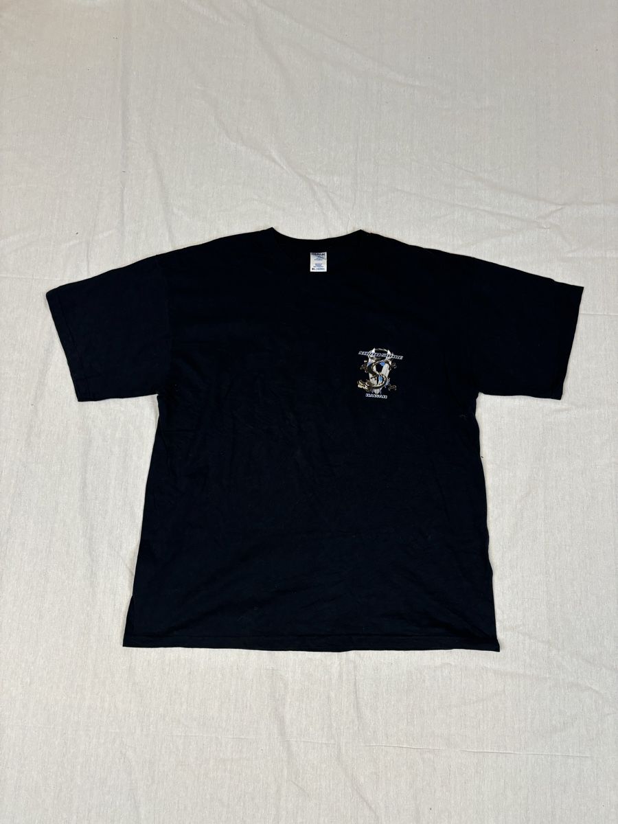 T-shirt: T-Shirt Gildan Cotton – Nuovo (secondo la descrizione) da Lindau venduto da KT_Vintage