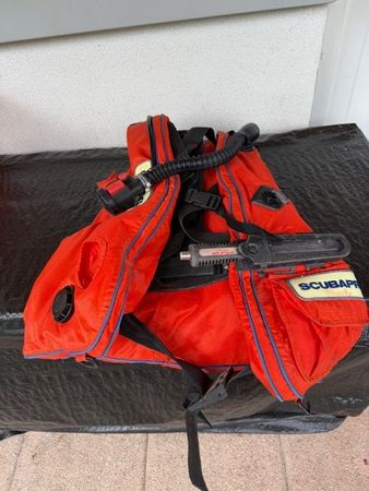 Taucherjacke Sehr gute Qualität