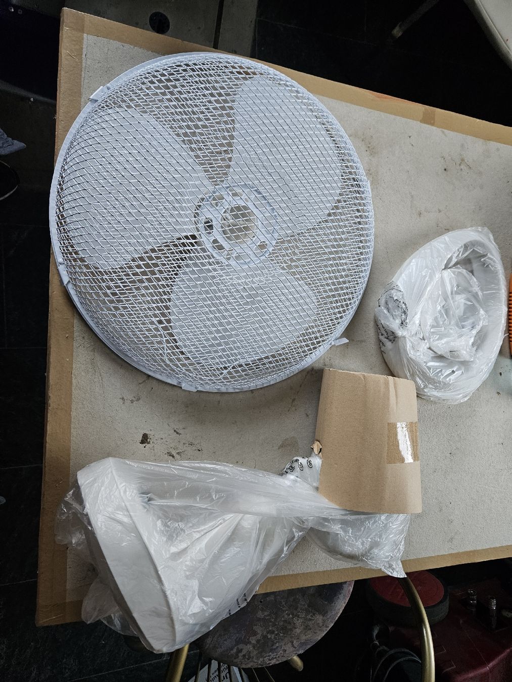 Ventilatori: Tischventilator, Ventilator für heisse Tage – Nuovo (secondo la descrizione) da Oberburg venduto da znas 1