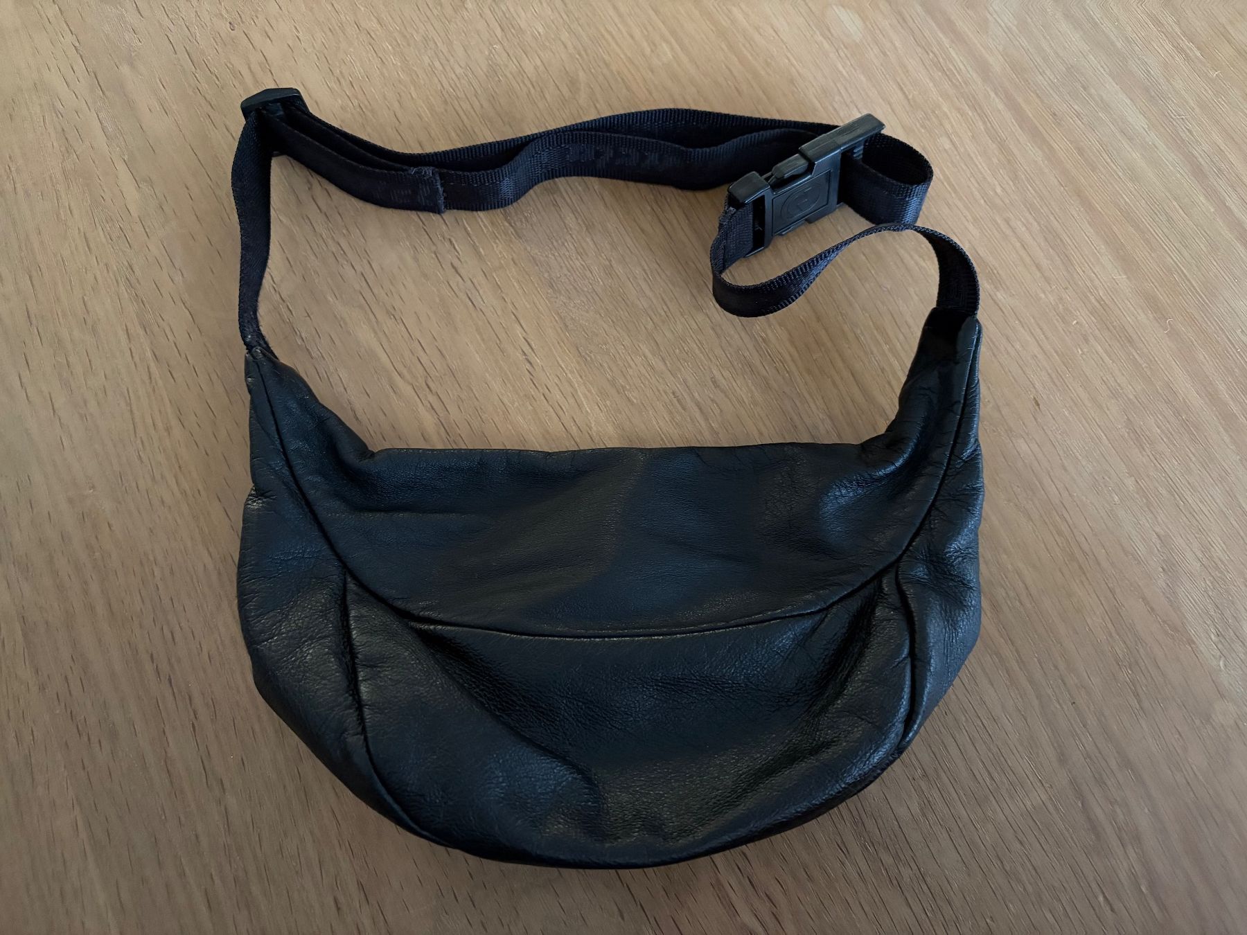Sacs: Invicta Bauchtasche "Matterhorn" – D'occasion à Muttenz par nataschasia 2