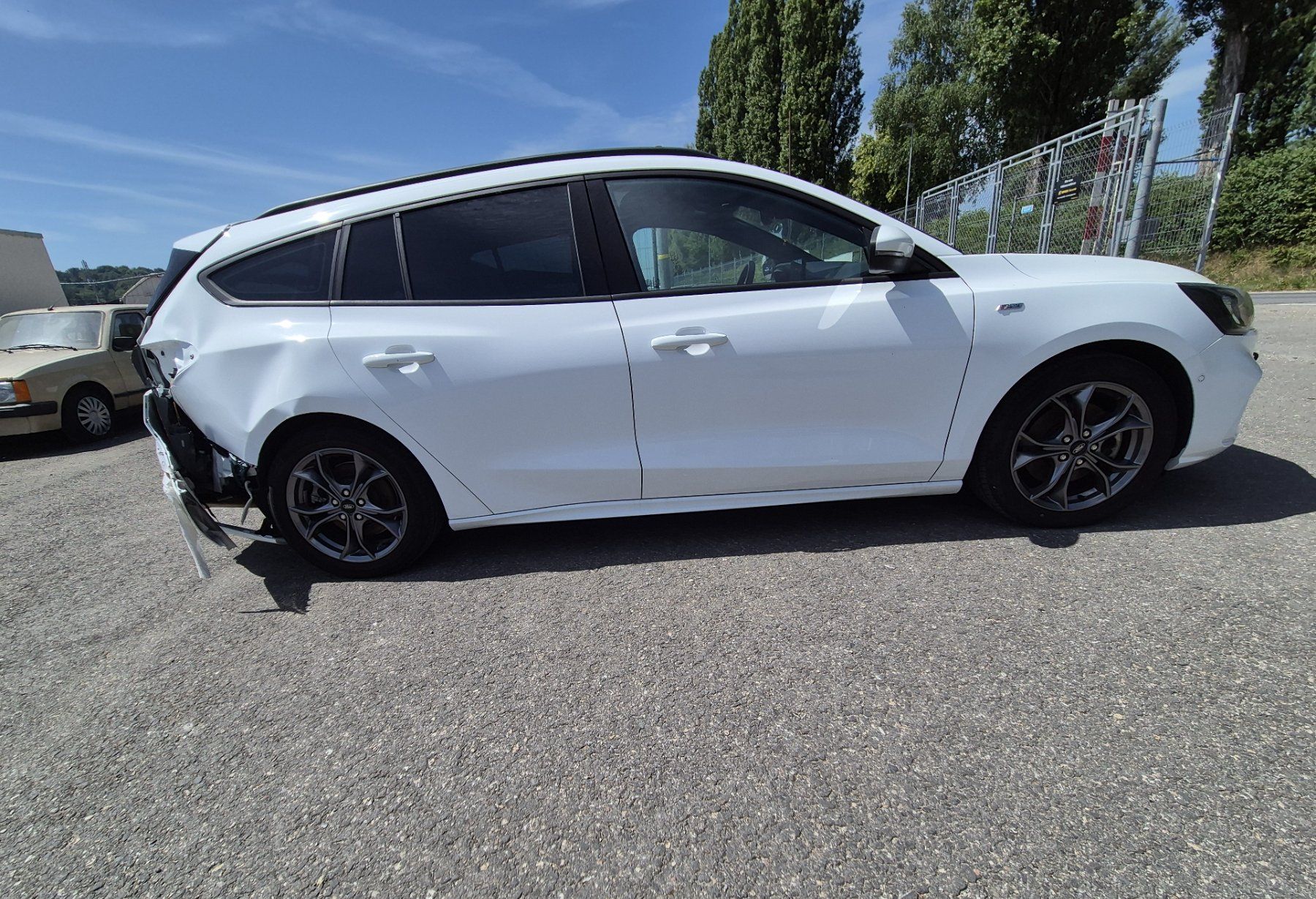 Ford Autos: FORD FOCUS 1.0 SCTi – D'occasion à Yverdon-les-Bains par MotoMark 3