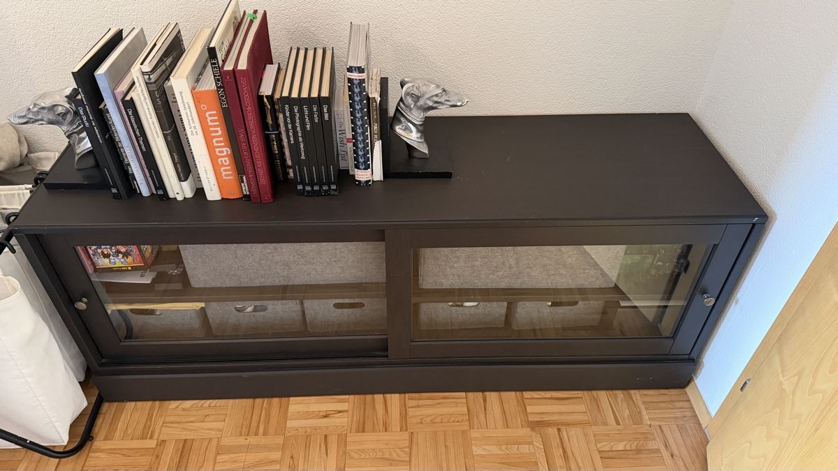Ikea Meubles TV: TV Bank / Sideboard – D'occasion à Eschen par annalenabiedermann00