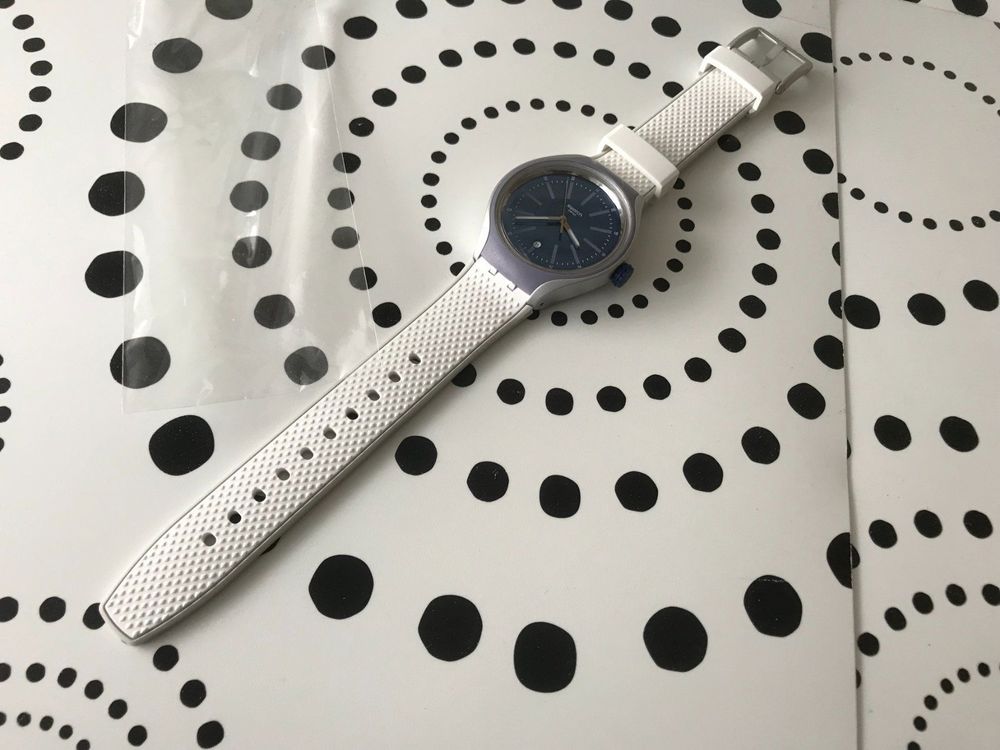 Swatch Montres: SWATCH SWISS MADE - XLITE BLUE DIAL 41MM - TOP PRICE - NEW ! – D'occasion à Epalinges par watchforyou 1