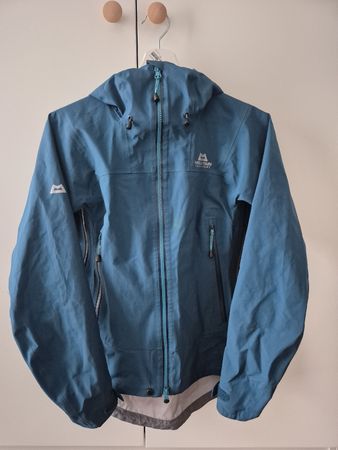 Mountain Equipment Hardshelljacke Damen, Grösse 34-36, NEU