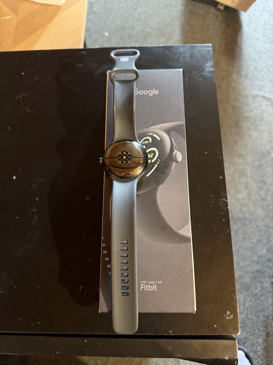 Google Smartwatch: Montre connectée Google Pixel Watch 3 45mm LTE neuve – D'occasion à Troistorrents par ami_mzq5 1