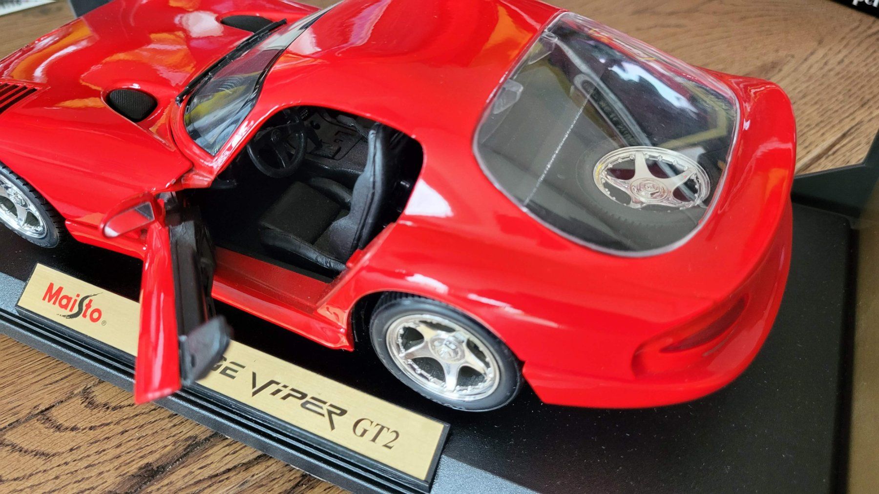 Maisto Modellautos: Dodge Viper GT2 1:18 Maisto – Gebraucht aus Rothrist von Juana5 4