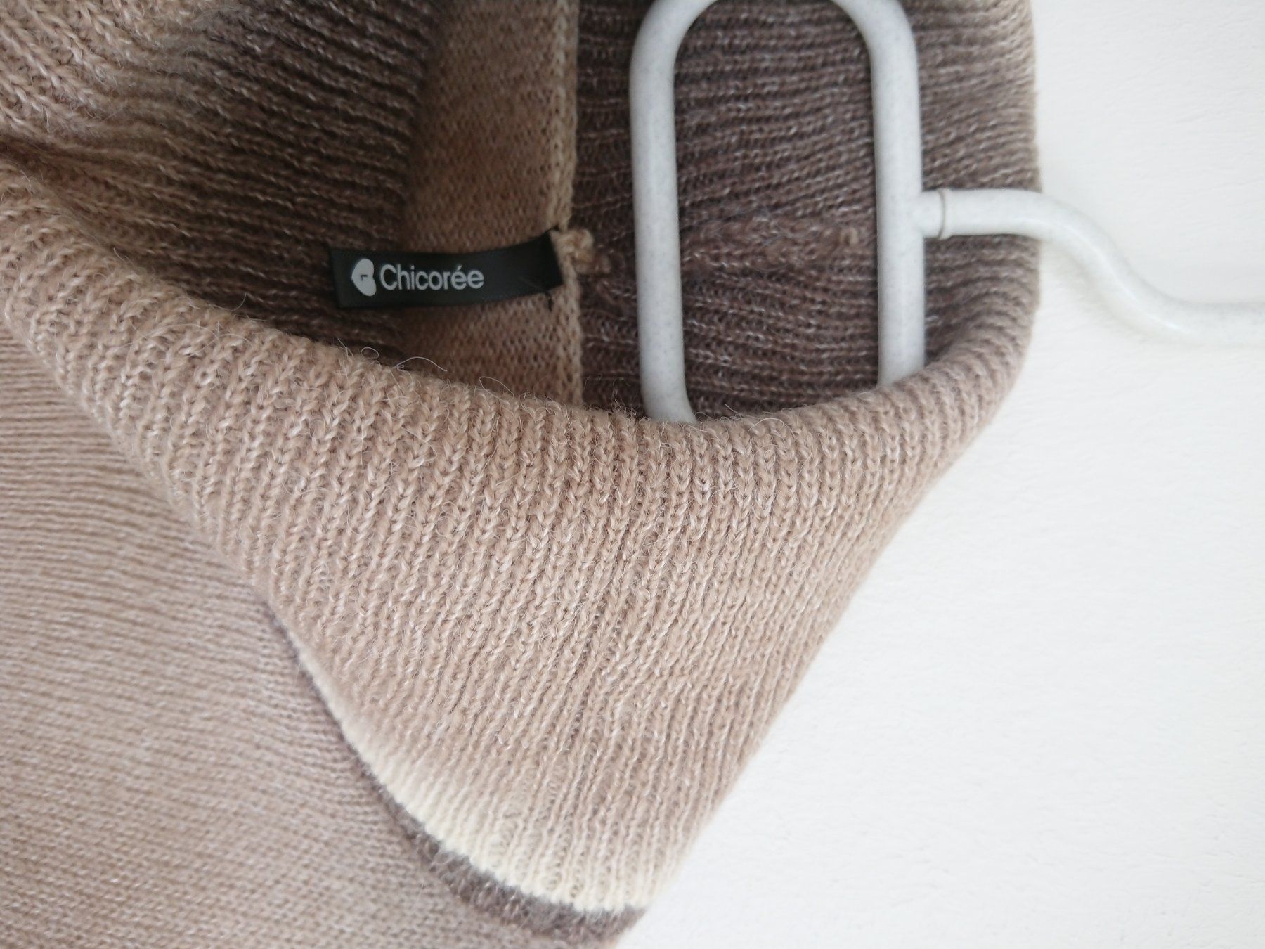 Maglioni & Felpe: Damen Rollkragen Pullover Chicorée Gr. L - Wie neu – Usato da Hallau venduto da CHACLA 2