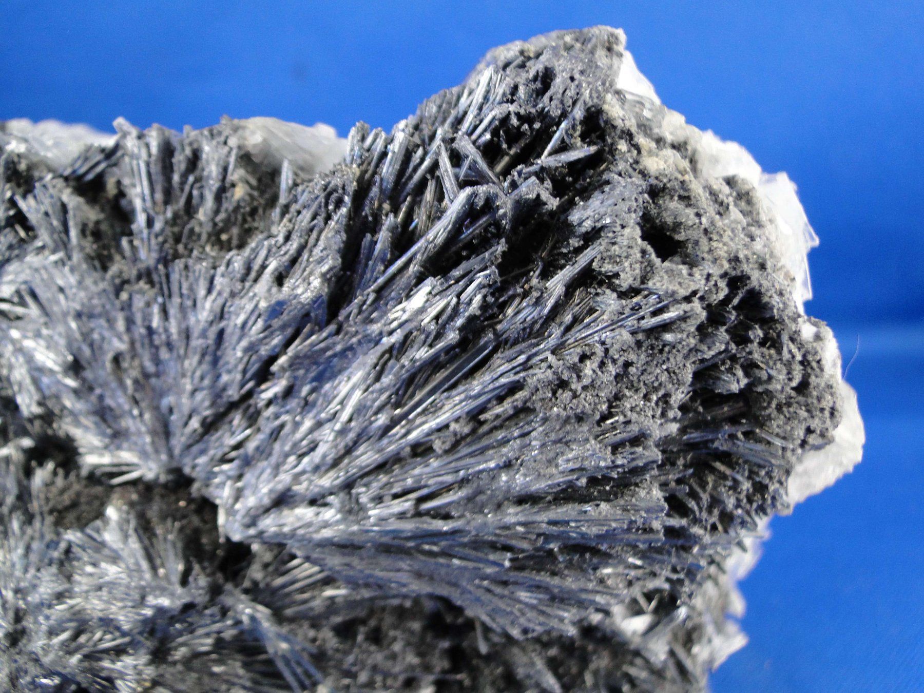 Minerali & Pietre curative: Baryt auf Berthierit – Usato da Schinznach Bad venduto da Demerald 5