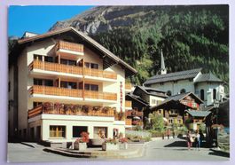Leukerbad, Dorfstrasse mit Volksheilbad