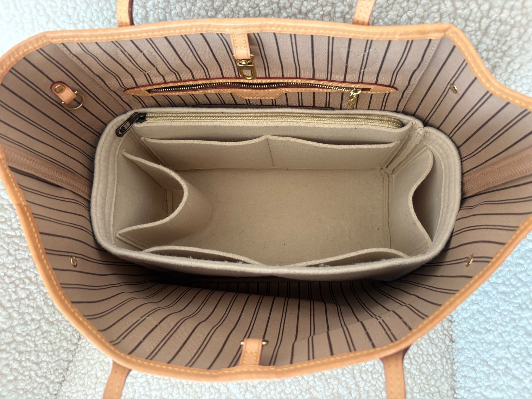 Louis Vuitton Borse da donna: Louis Vuitton Tasche Neverfull MM Monogram mit Organizer – Usato da Biel-Bienne venduto da Roserosse13 1