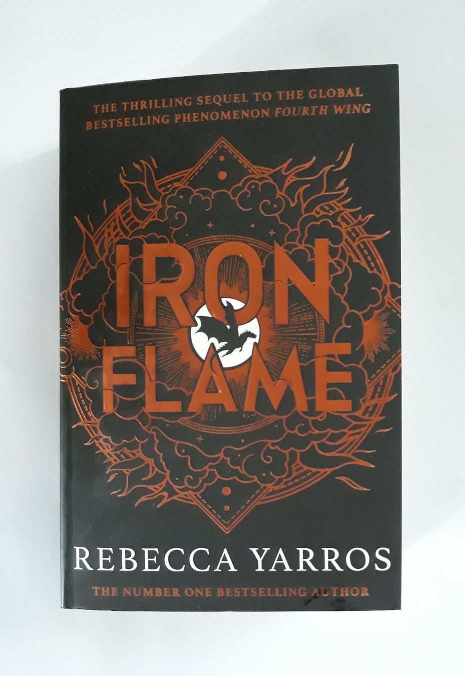 Bücher: Taschenbuch 'Iron Flame' – Neu (gemäss Beschreibung) aus Berikon von 10rltuefm