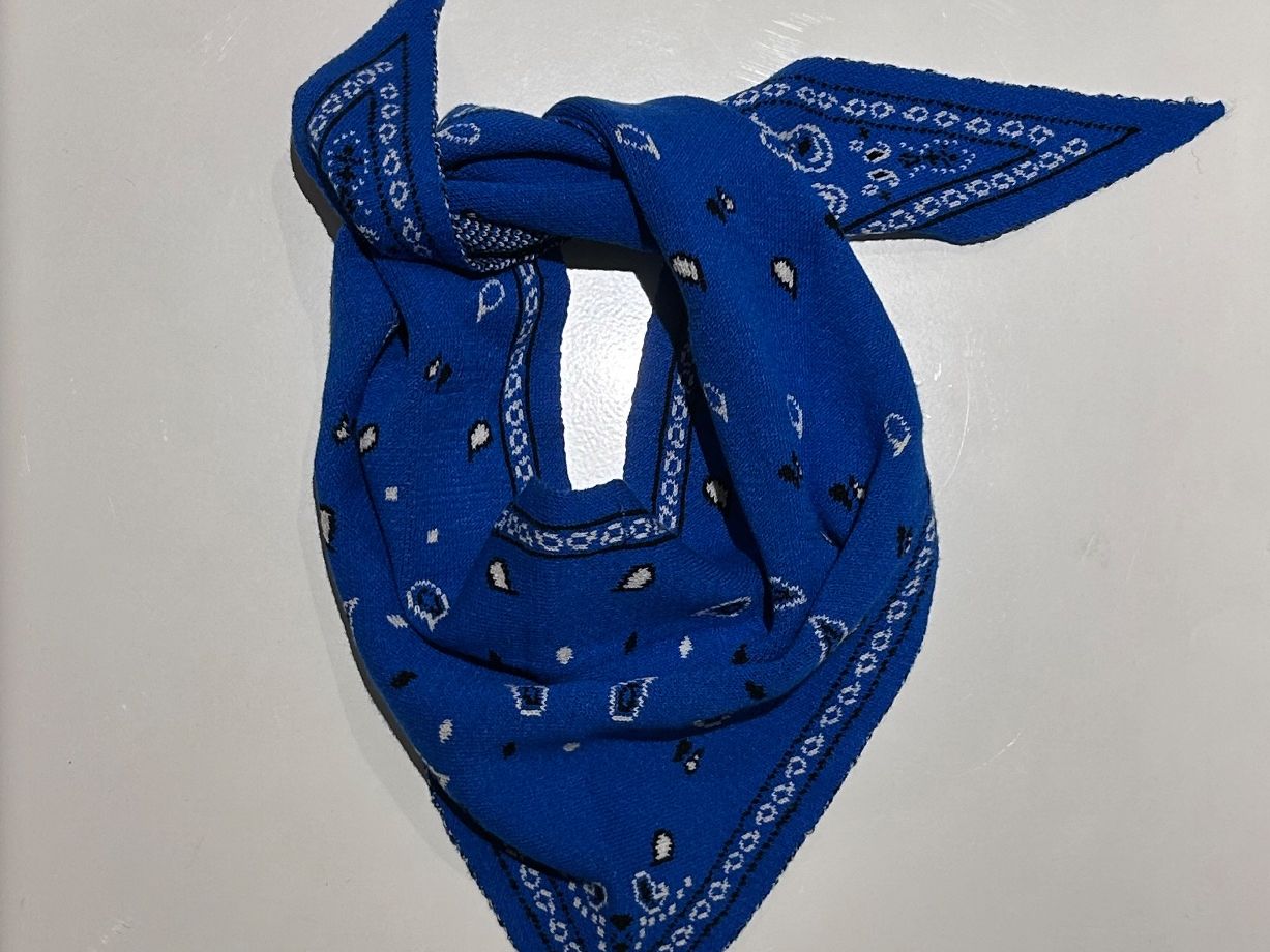 Zara Foulards, Tücher & Schals: NEU Zara gestrickter Bandana – Neu (gemäss Beschreibung) aus St. Gallen von look-twice 3