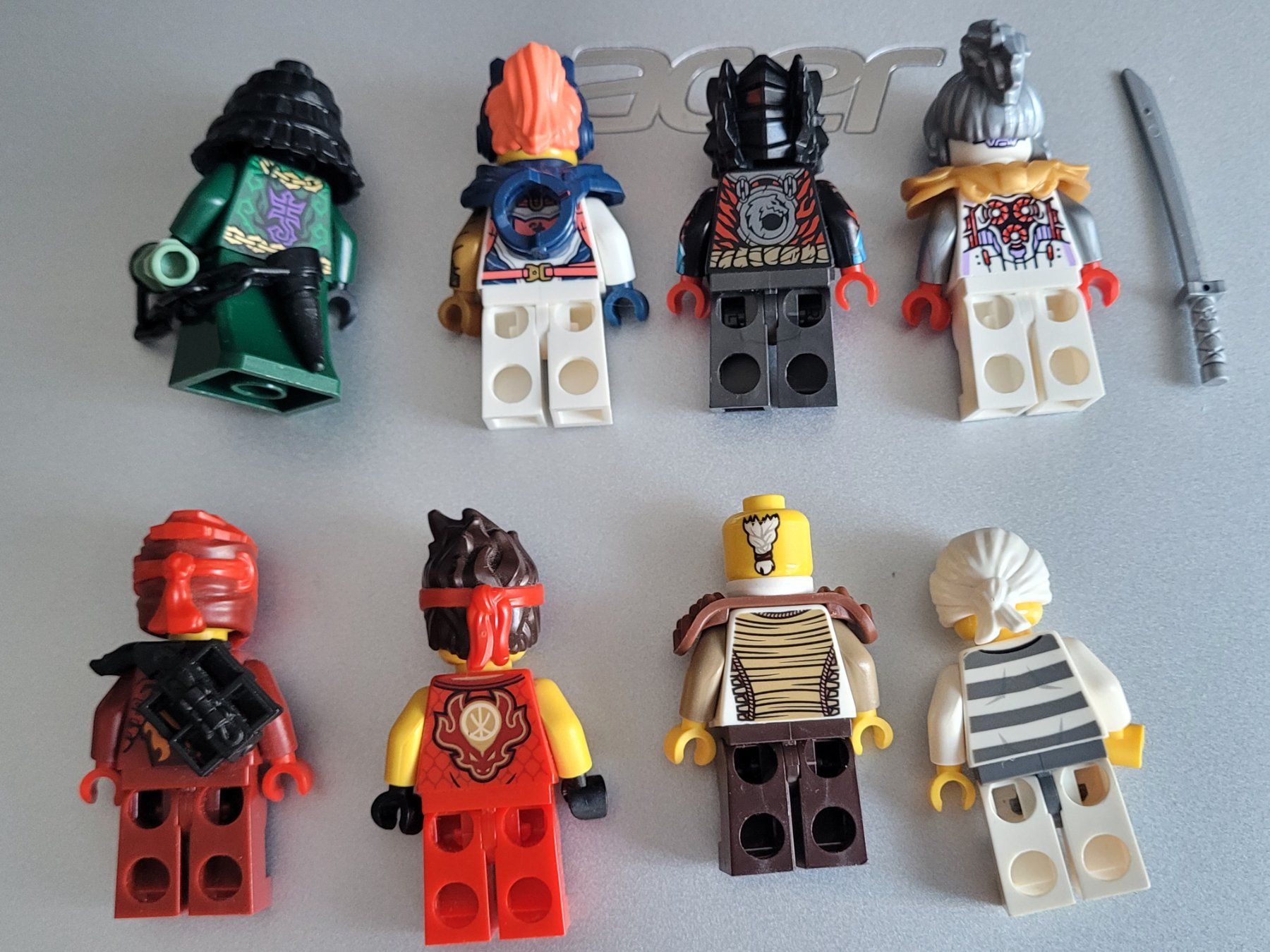 Lego Kit di costruzioni: 8 Lego Ninjago minifiguren – Usato da La Tour-de-Peilz venduto da estelle69 5