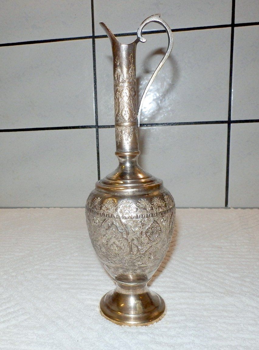 Caraffe: Wasserkrug, persisch, ziseliert, Metall versilbert, 24.5cm H – Usato da Ueberstorf venduto da dinbau