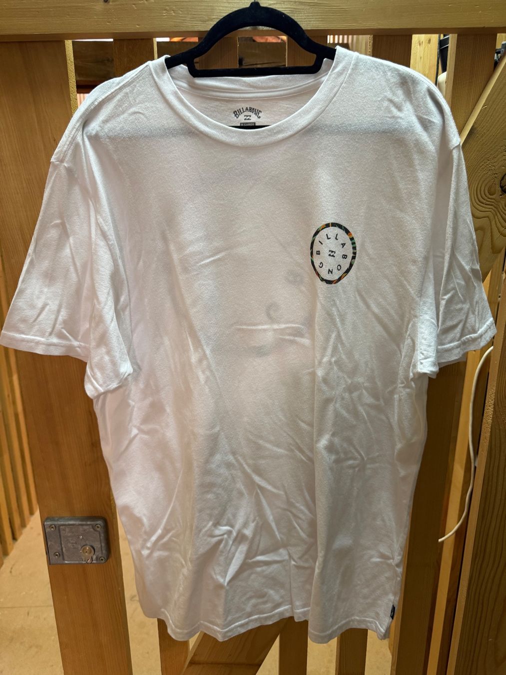 Billabong T-shirt: T-shirt Billabong – Nuovo (secondo la descrizione) da Thalwil venduto da Caddierider