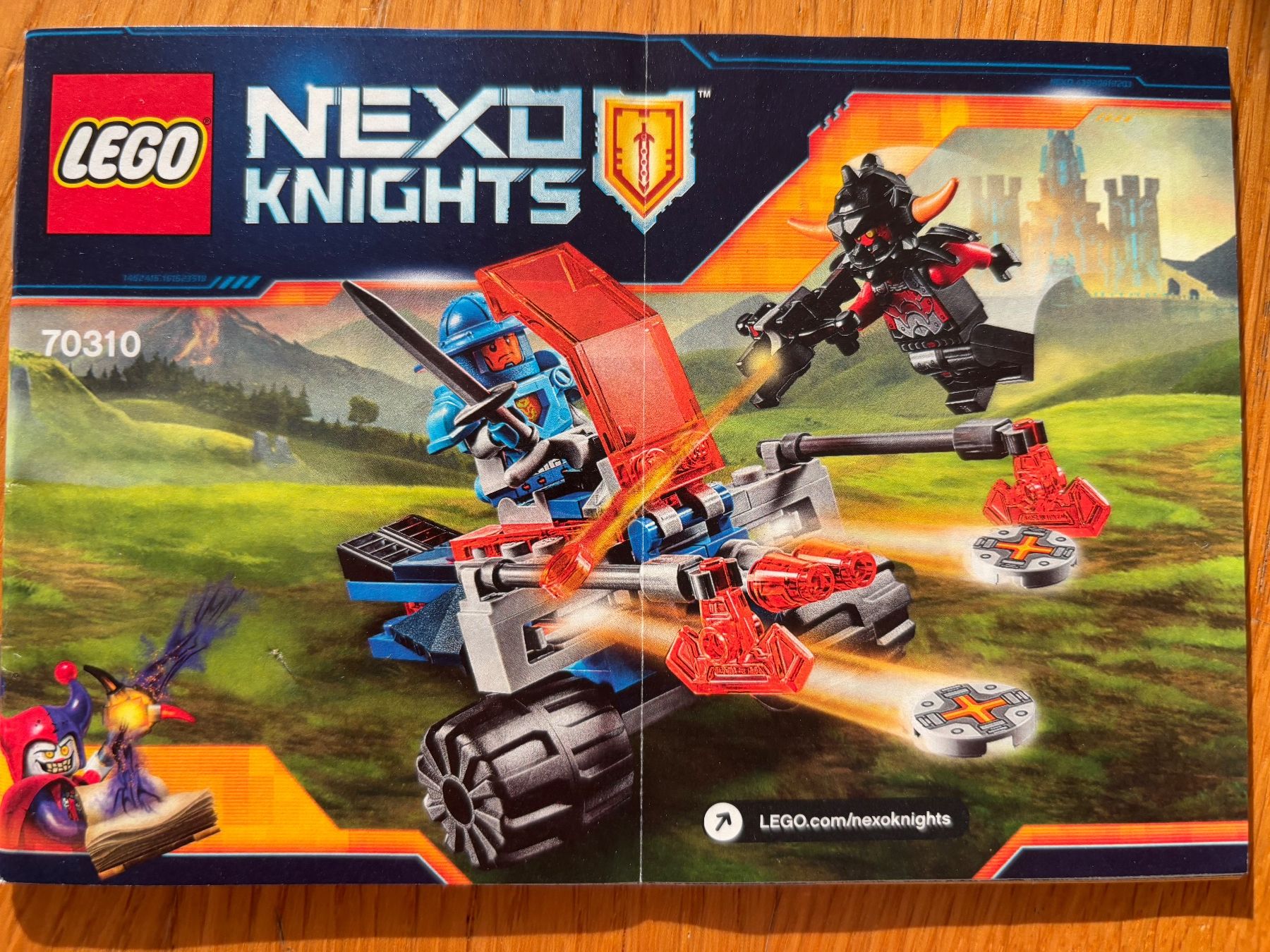 Lego Kit di costruzioni: LEGO Nexo Knights Set 70310 – Usato da Schlieren venduto da sch_df8p