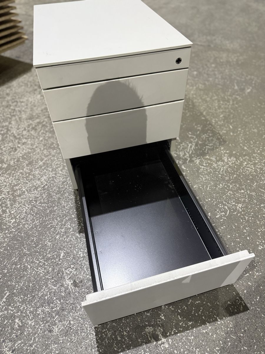 Lista Korpus: Steelcase Rollcontainer Soft close – Gebraucht aus Balsthal von Designhaus.Schmitt 8