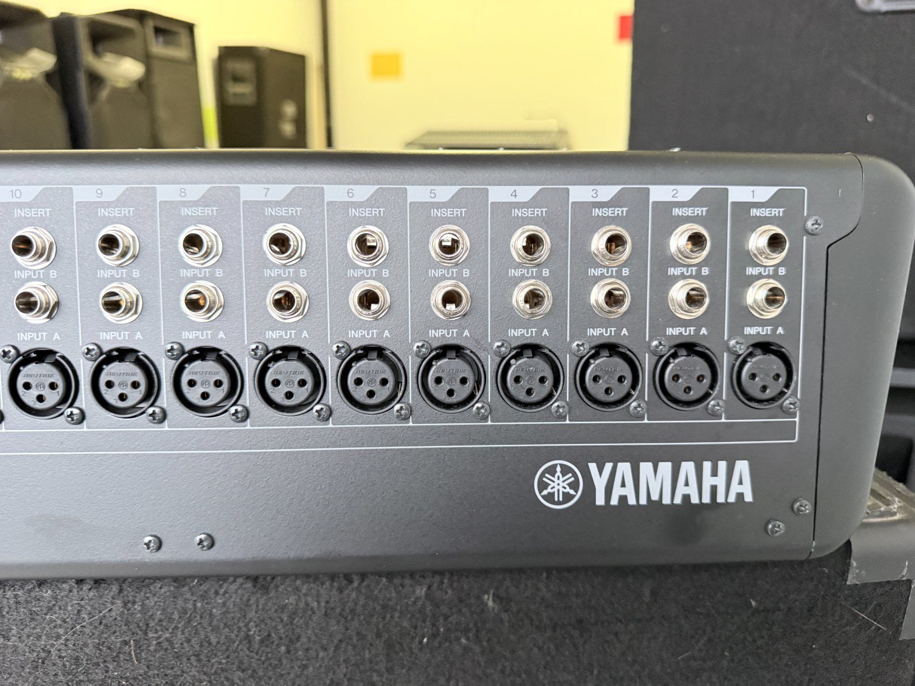 Console di mixaggio: Mischpult Yamaha MGP32X – Usato da Diepoldsau venduto da Korgli 7