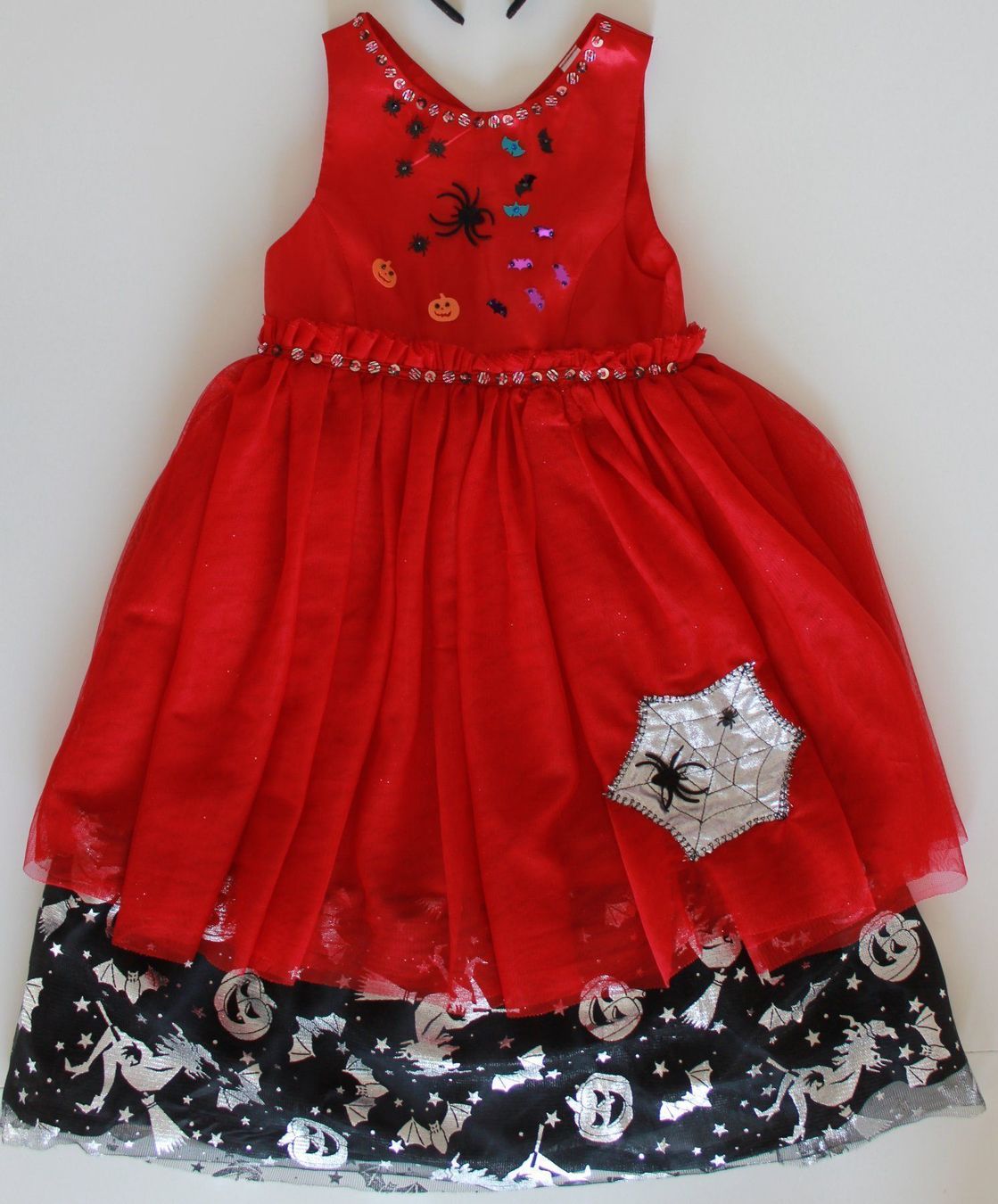 Costumi: Costume sorcière / Hexe t.92 – Usato da Peseux venduto da CoolShoping 2