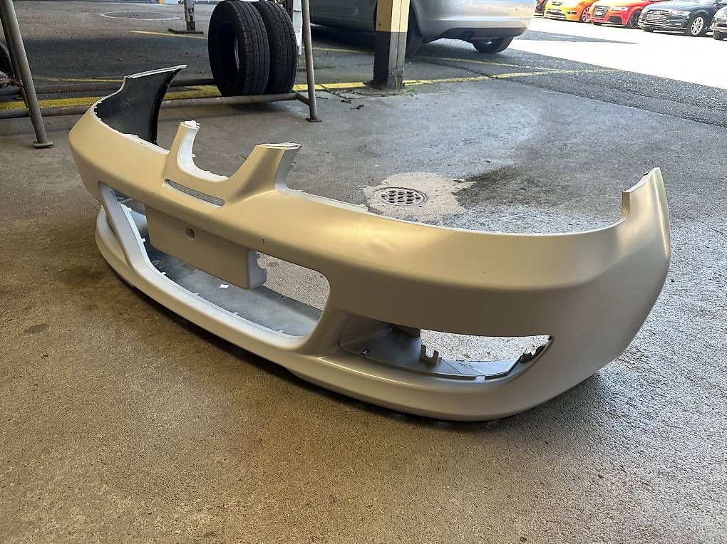 Tutti pezzi di ricambio auto: SEAT leon 1m Cupra Stossstange – Usato da Oetwil am See venduto da CarParts