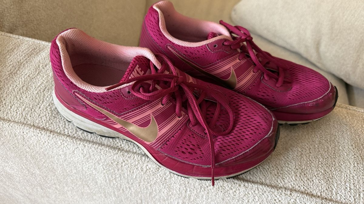 Scarpe da uomo: Baskets Nike t.42 (taille petit) – Usato da Gollion venduto da sophie91 1