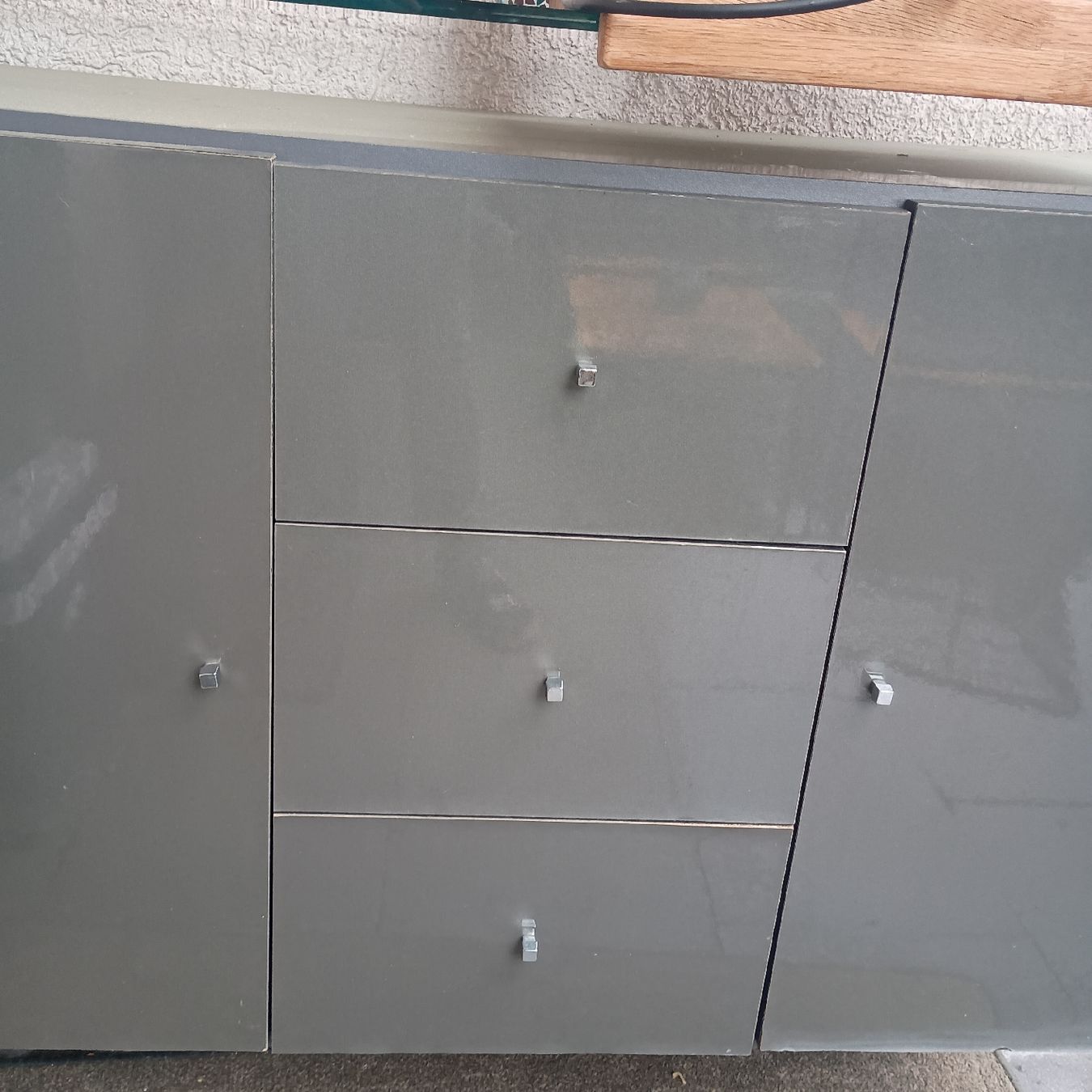 Cassettiere: Sideboard, Kommode, TV-Möbel, Lowboard, Werkkommode – Difettoso da Wolhusen venduto da boc_2d2l 1