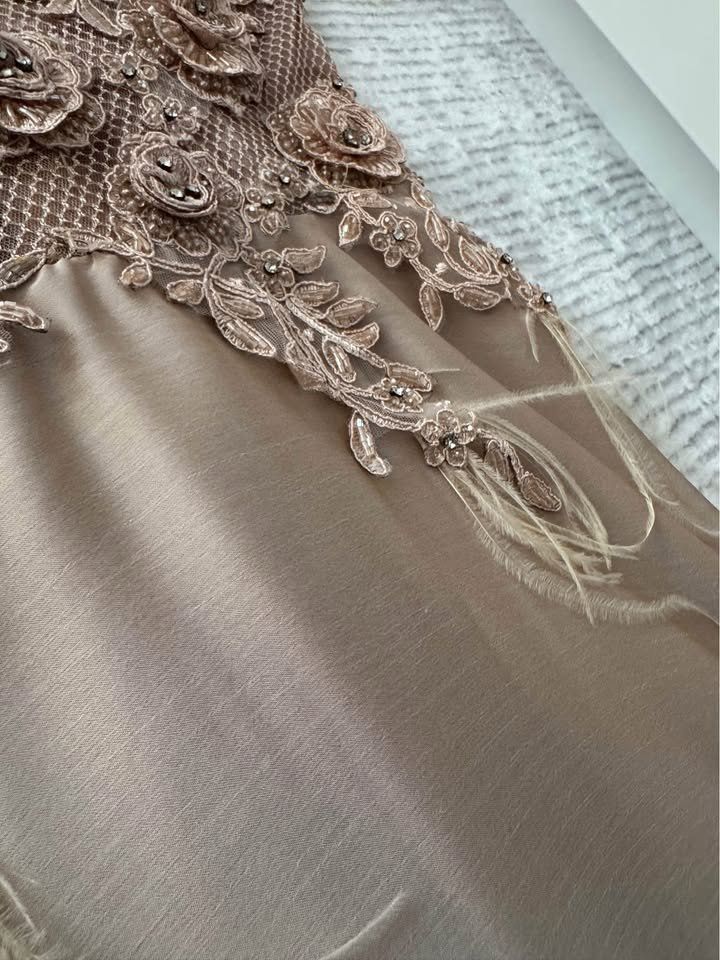Vestiti: Kleid wie neu – Nuovo (secondo la descrizione) da Dänikon ZH venduto da tug_m9b6 4
