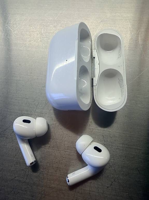Apple Casques audio: AirPods Pro 2 – D'occasion à Kriens par manu.jakobs 2