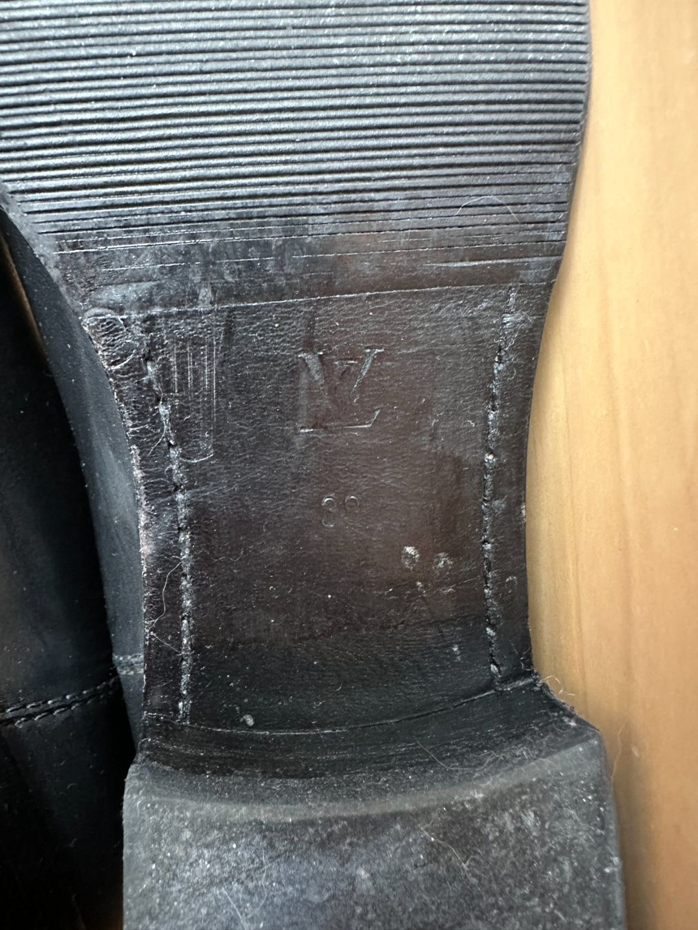 Louis Vuitton Chaussures femmes: Original Louis Vuitton Lederstiefel – D'occasion à Wollerau par Swissmisses 4