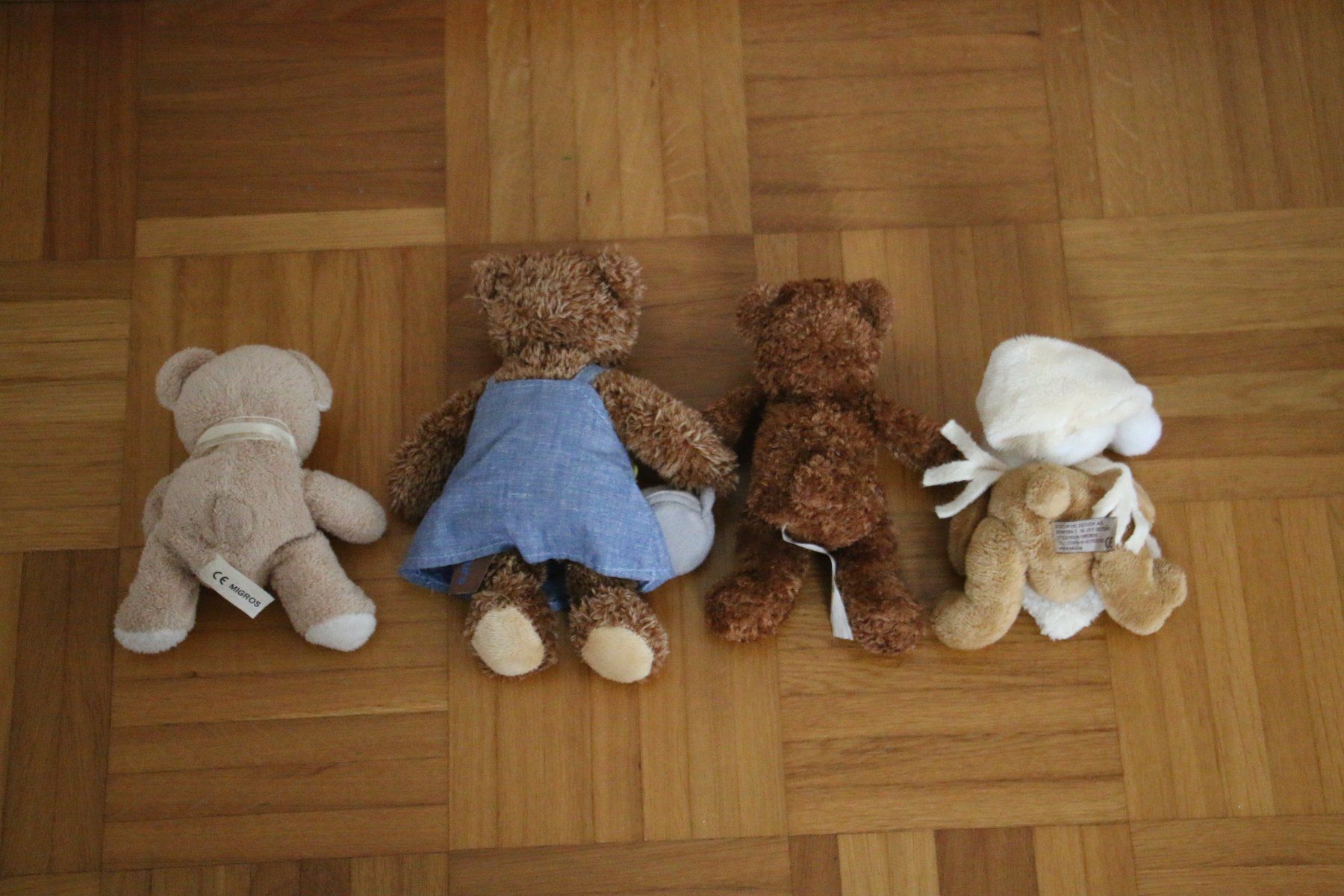 Giocattoli: vier knuddlige Teddybären – Usato da Luzern venduto da Simona15 4