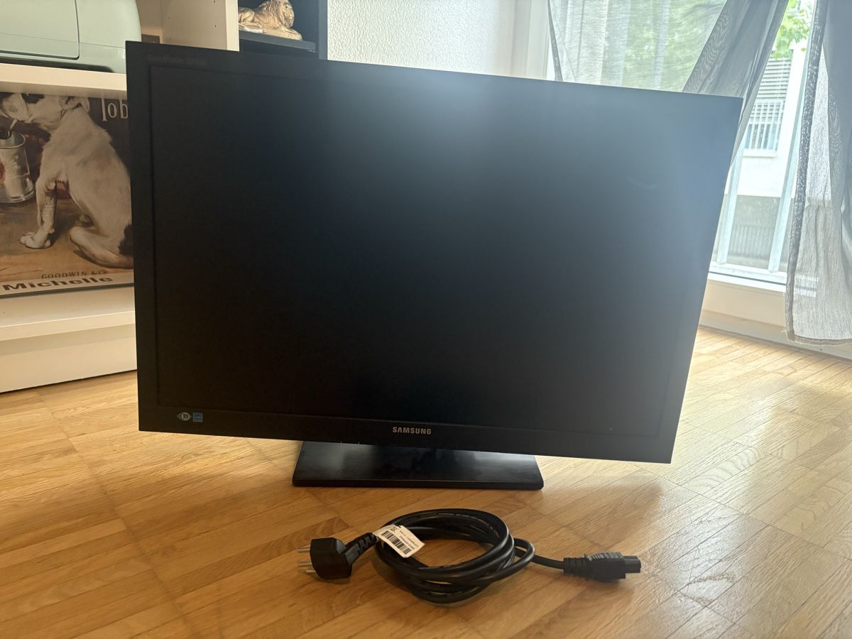 Samsung Monitor: Samsung Monitor – Difettoso da Heimberg venduto da Miicky.s1