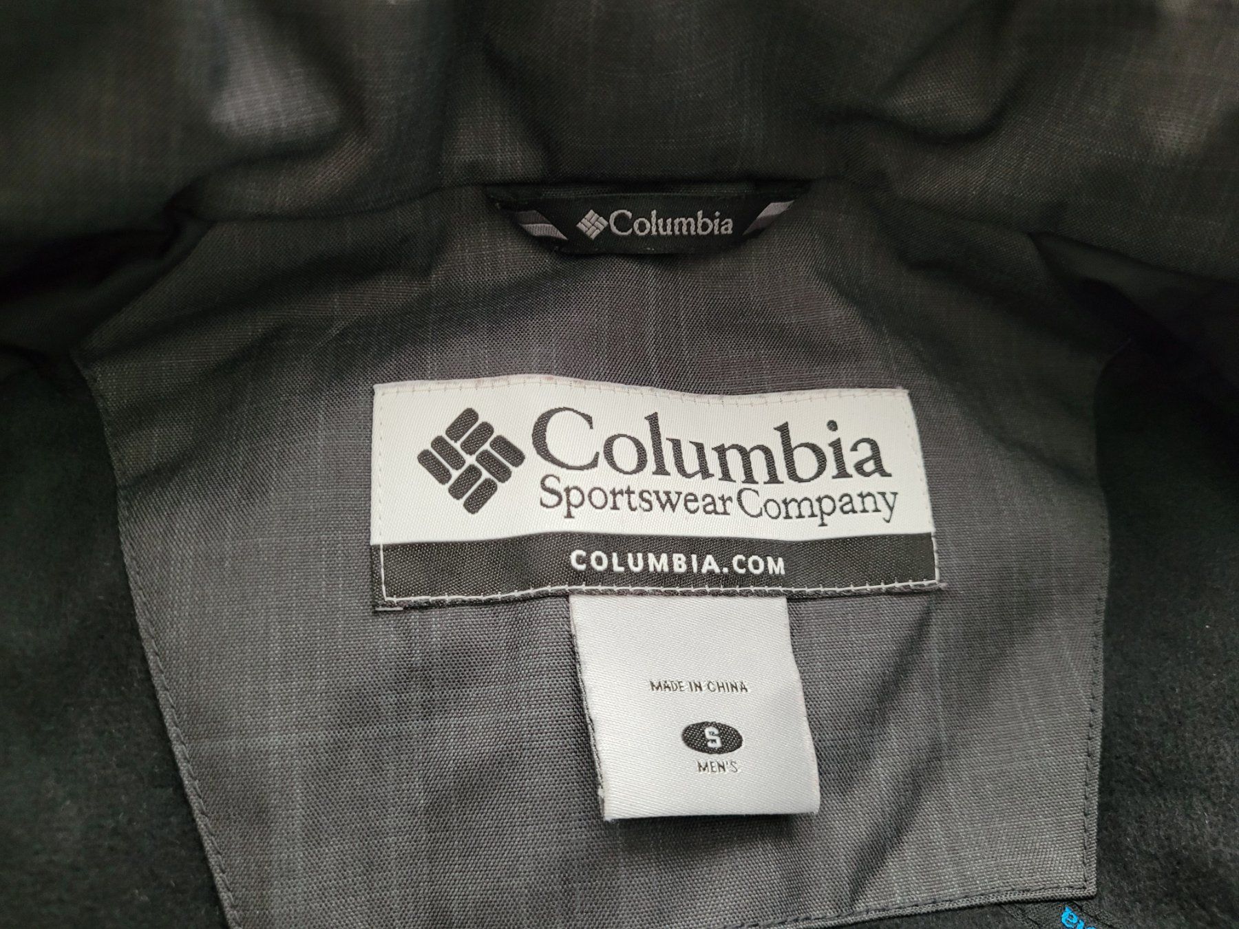 Columbia Jacken: Jacke – Gebraucht aus Sevelen von Motchi 4