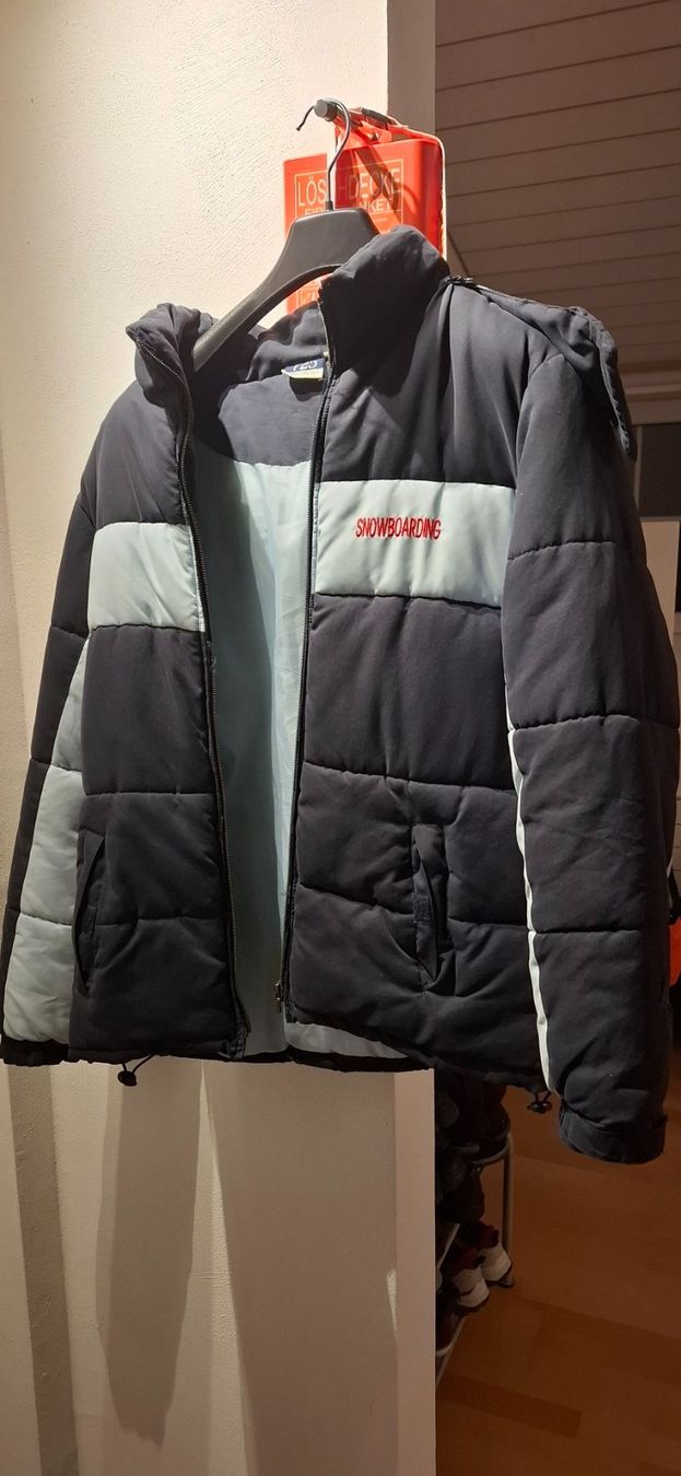 Giacche: Winter/Snowboard Jacke – Usato da Adlikon venduto da SkodaFabia92