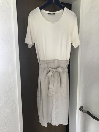Sommer Damenkleid,  36, Creme/ Sandfarbig