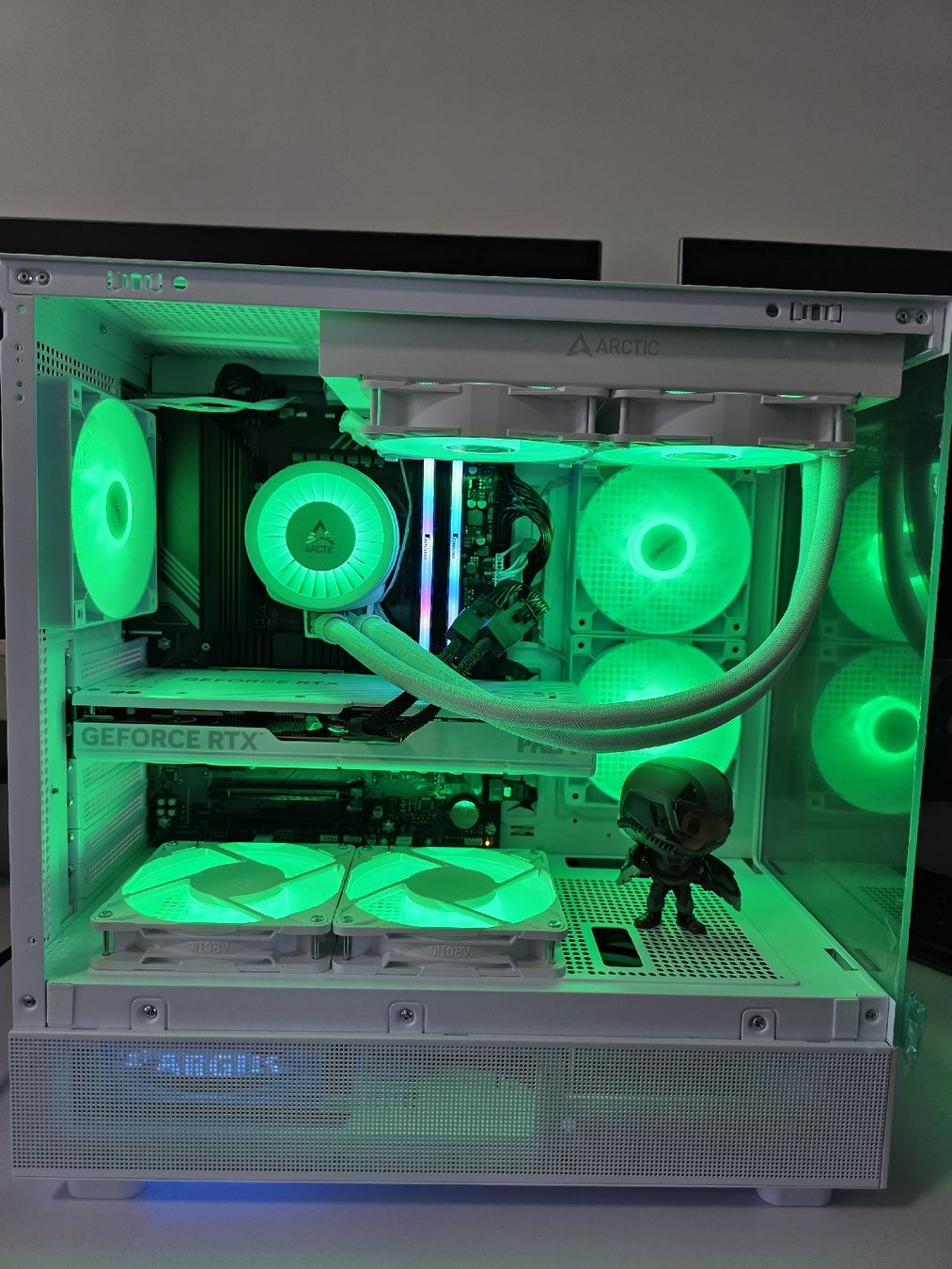 PC: Gaming Pc – Nuovo e nell'imballaggio originale da Zürich venduto da Bozakis 4
