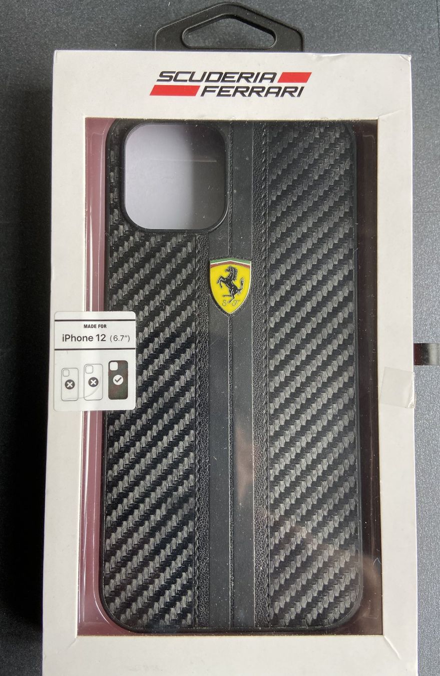 Apple Telefoni cellulari / Smartphones: Ferrari Hülle iPhone 12 (6.7") – Usato da Böckten venduto da Hansi36