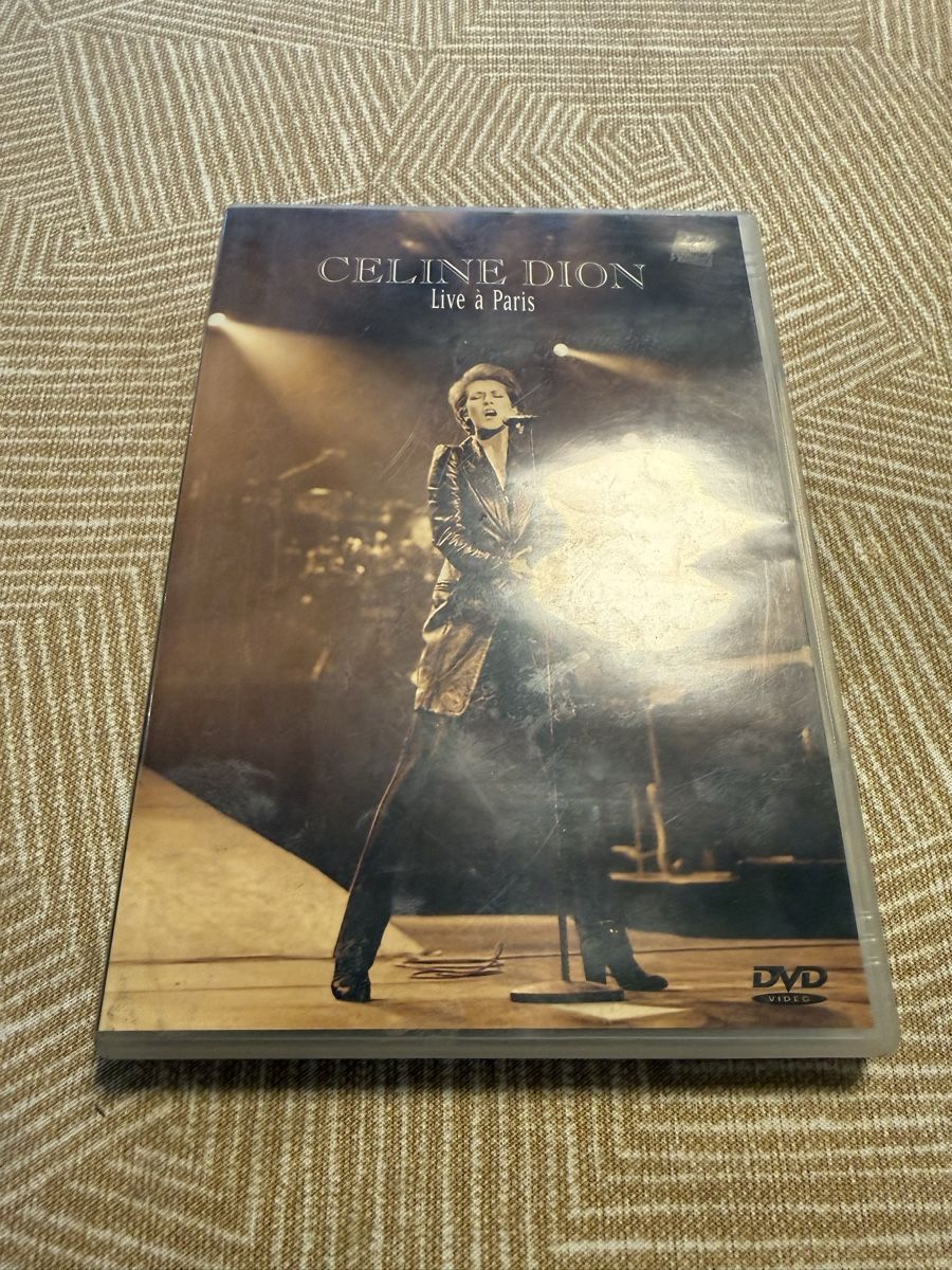 Tutti i DVDs: Céline Dion : Live à Paris – Usato da Troinex venduto da grigri2020