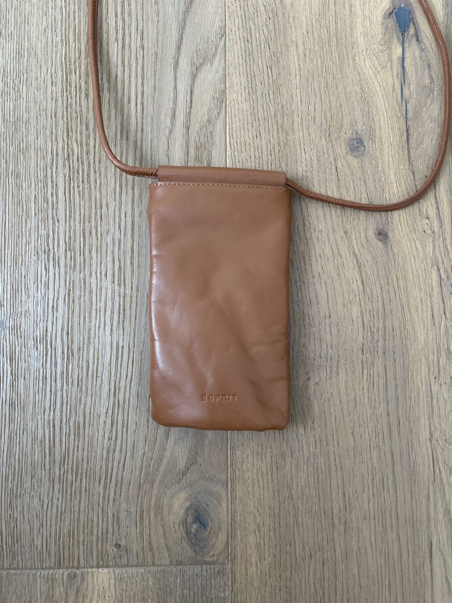 Esprit Borse da donna: Handytasche – Usato da Fischbach- Göslikon venduto da Rommel 1