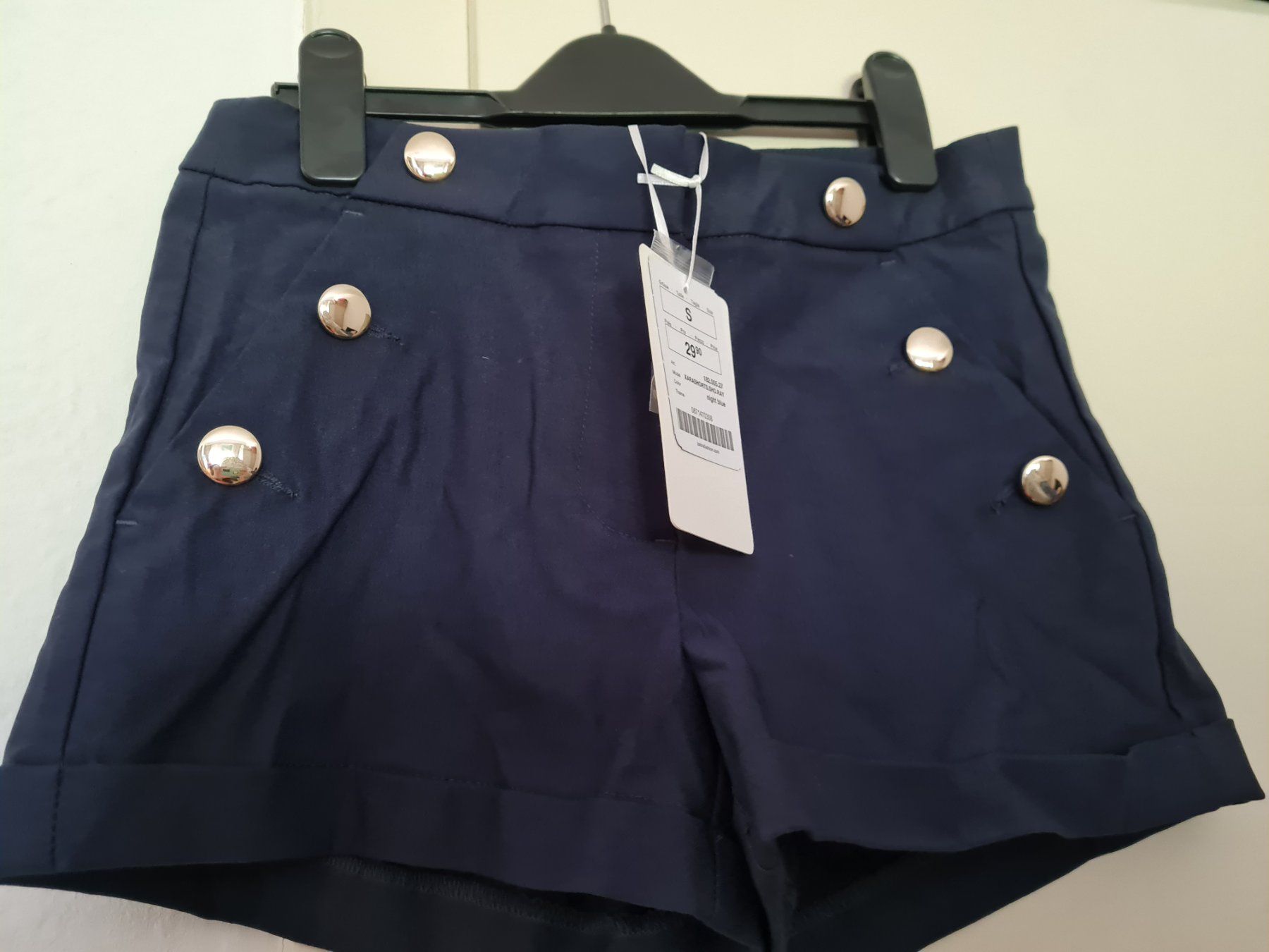 Zebra Lotti & Set di vestiti: Short – Nuovo e nell'imballaggio originale da Grand-Lancy venduto da ana_7y2f