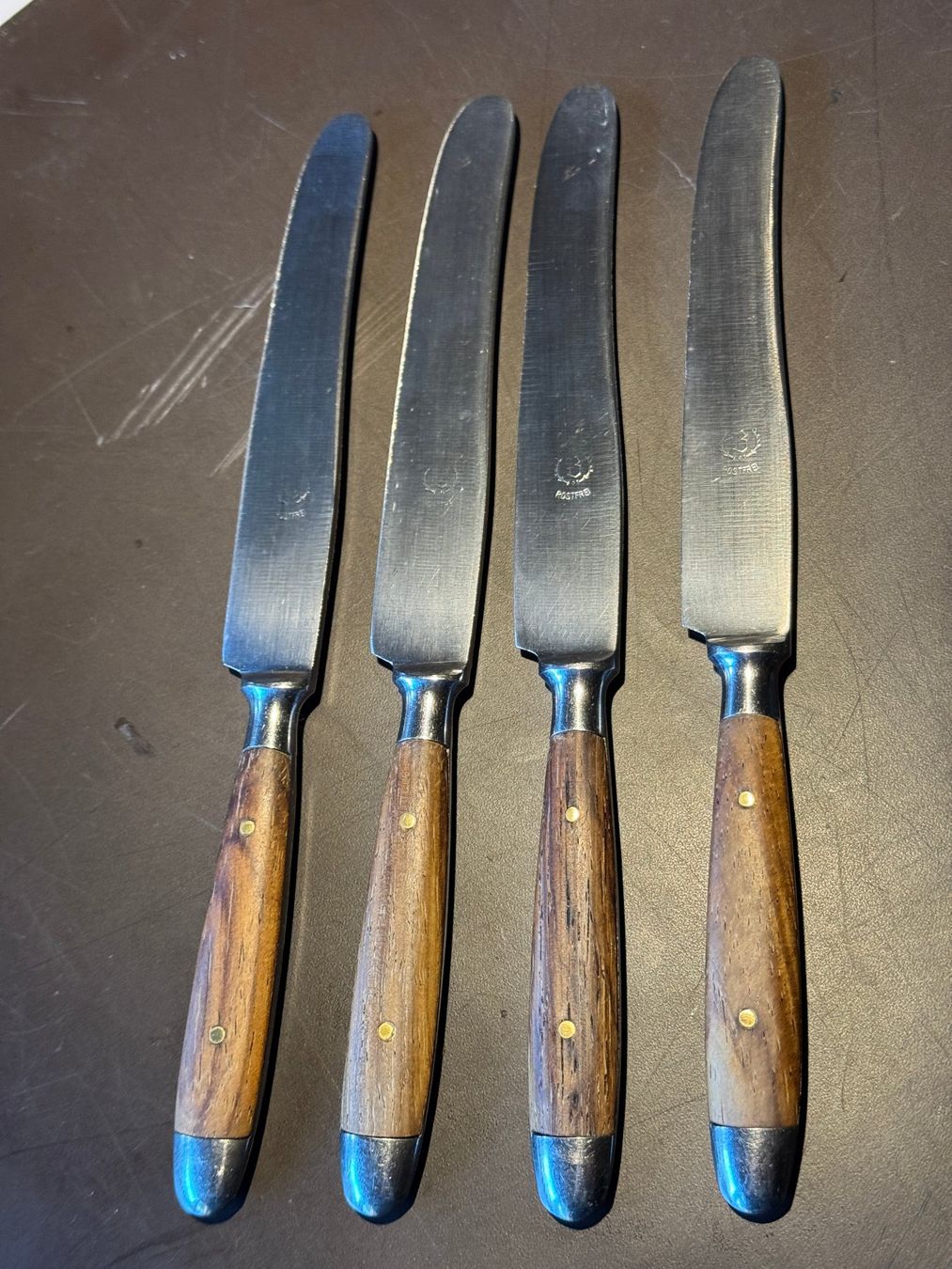 Couteaux: Eichenlaub Messer – D'occasion à Rehetobel par Pavel2