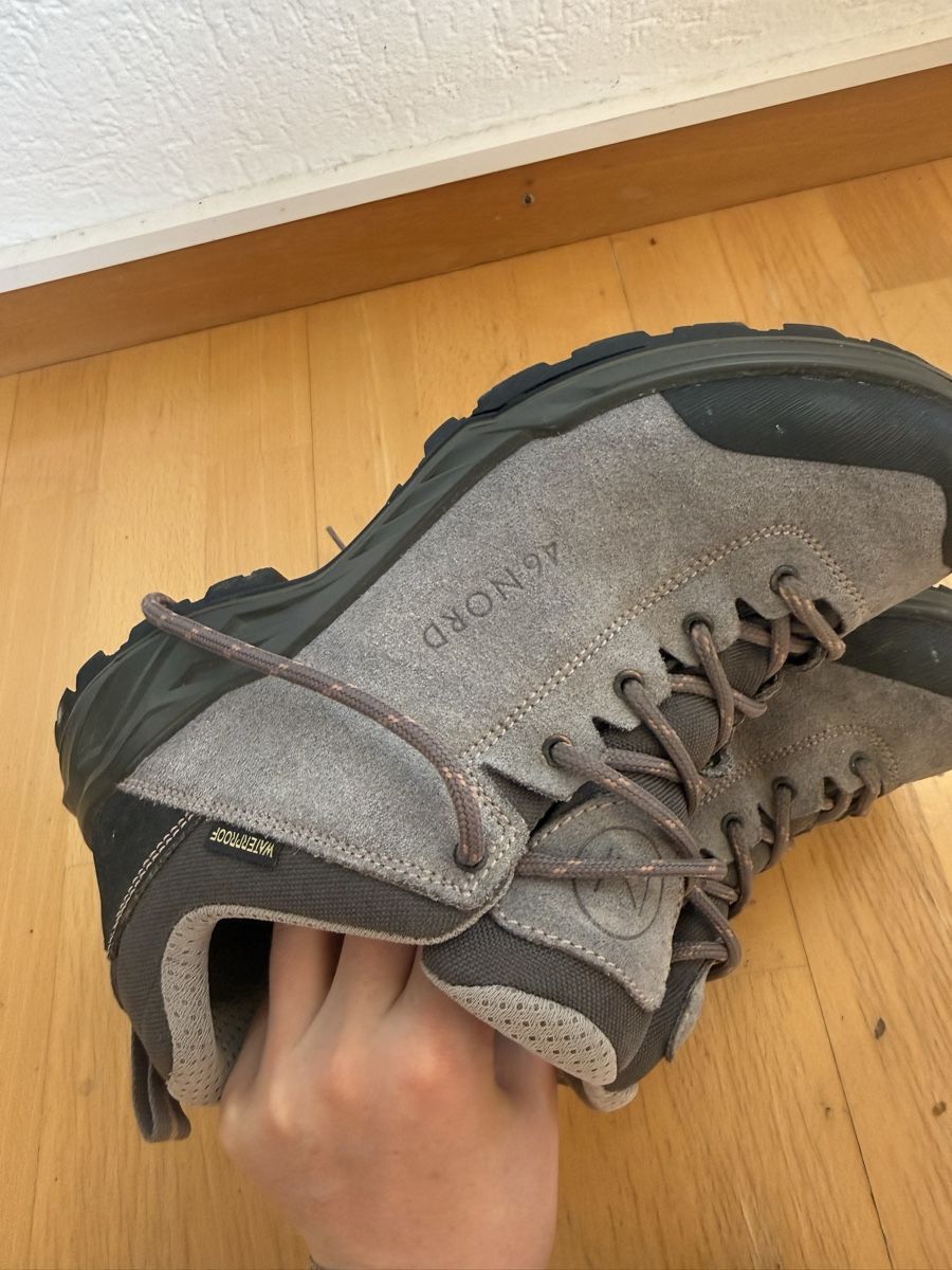 Damenschuhe: 46 nord Wanderschuhe große 39-40 – Gebraucht aus Bassersdorf von vit_z9lt 2