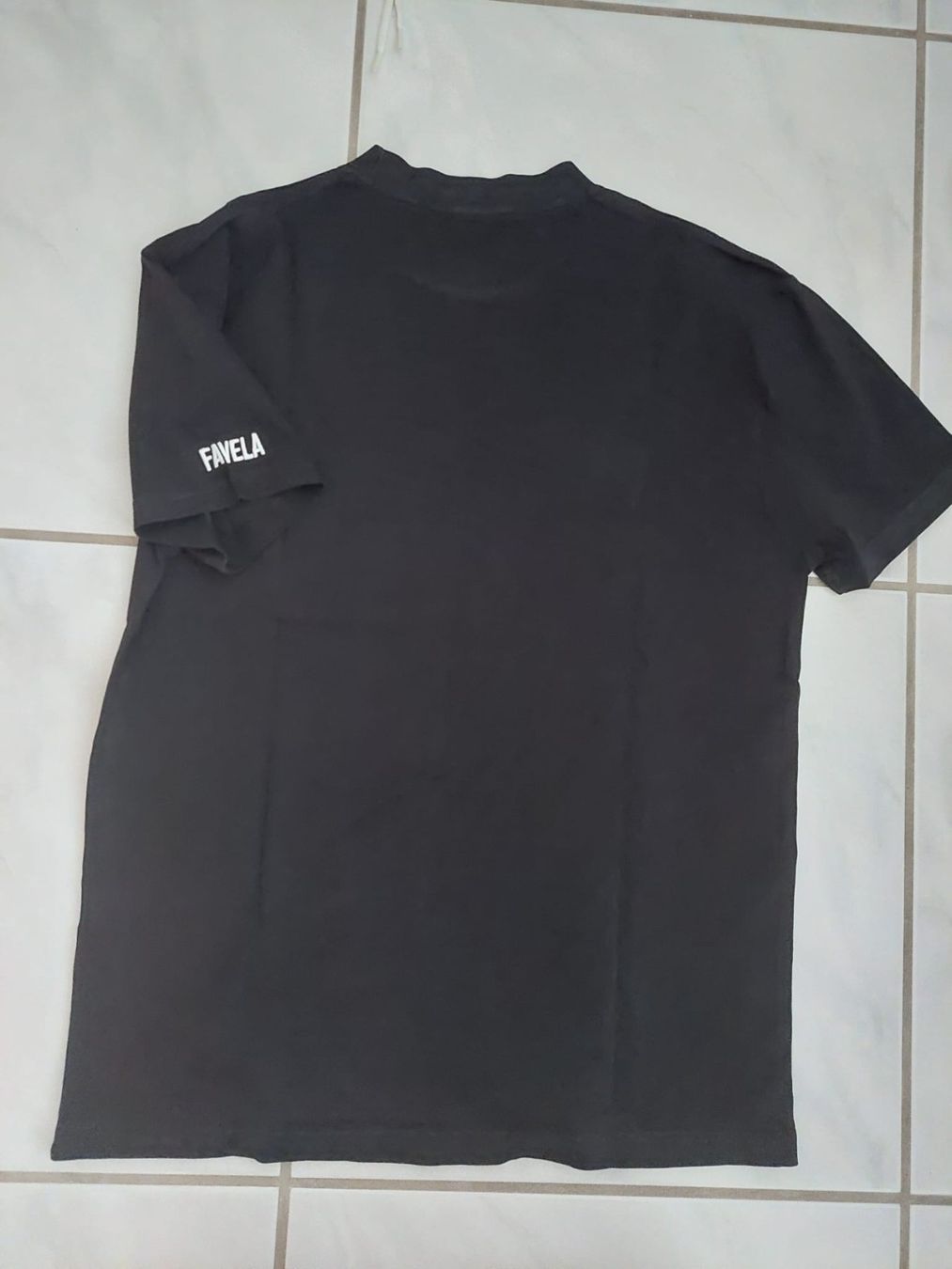 Camicie, T-shirt & Polo: T-Shirt – Usato da Spreitenbach venduto da fmg_h5jj 2