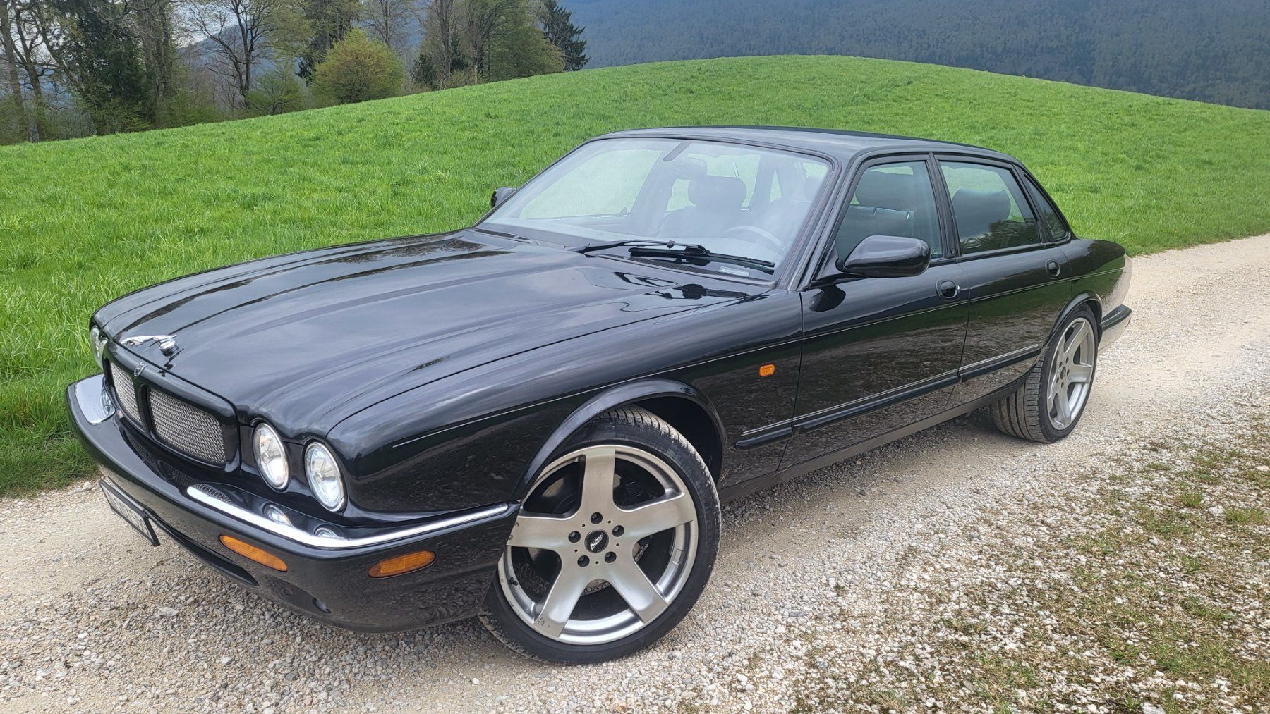 Jaguar Automobili: Jaguar XJR 4.0 V8 S/C ab MFK – Usato da Laupersdorf venduto da jonesfluck