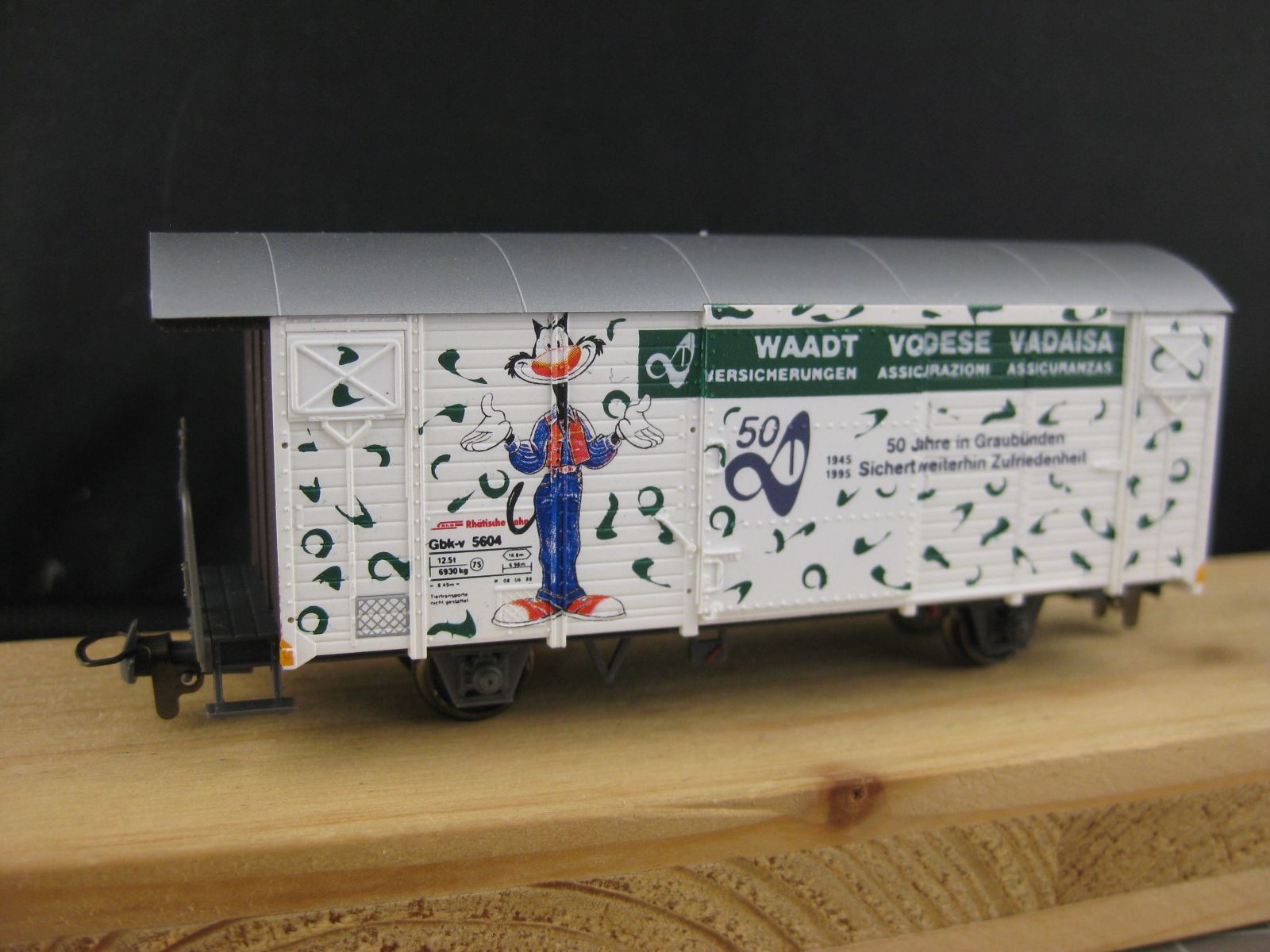 Bemo Modellini di ferrovie: BEMO 2282 134 RhB Gbk-v 5604 Waadt – Nuovo e nell'imballaggio originale da Malters venduto da Marosko