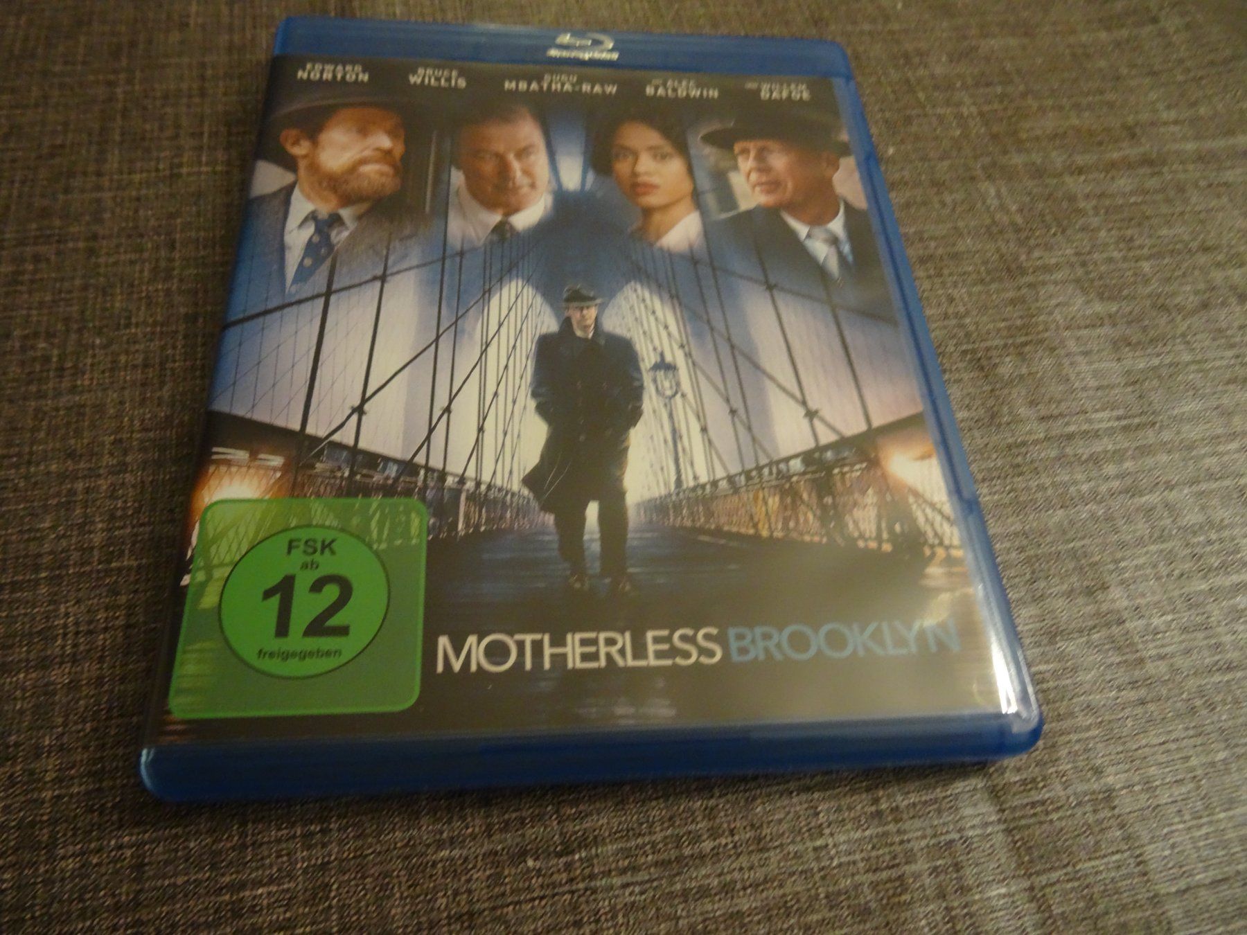 Tutti i DVDs: Motherless Brooklyn Blu-ray – Usato da Olten venduto da Disc-Verkauf