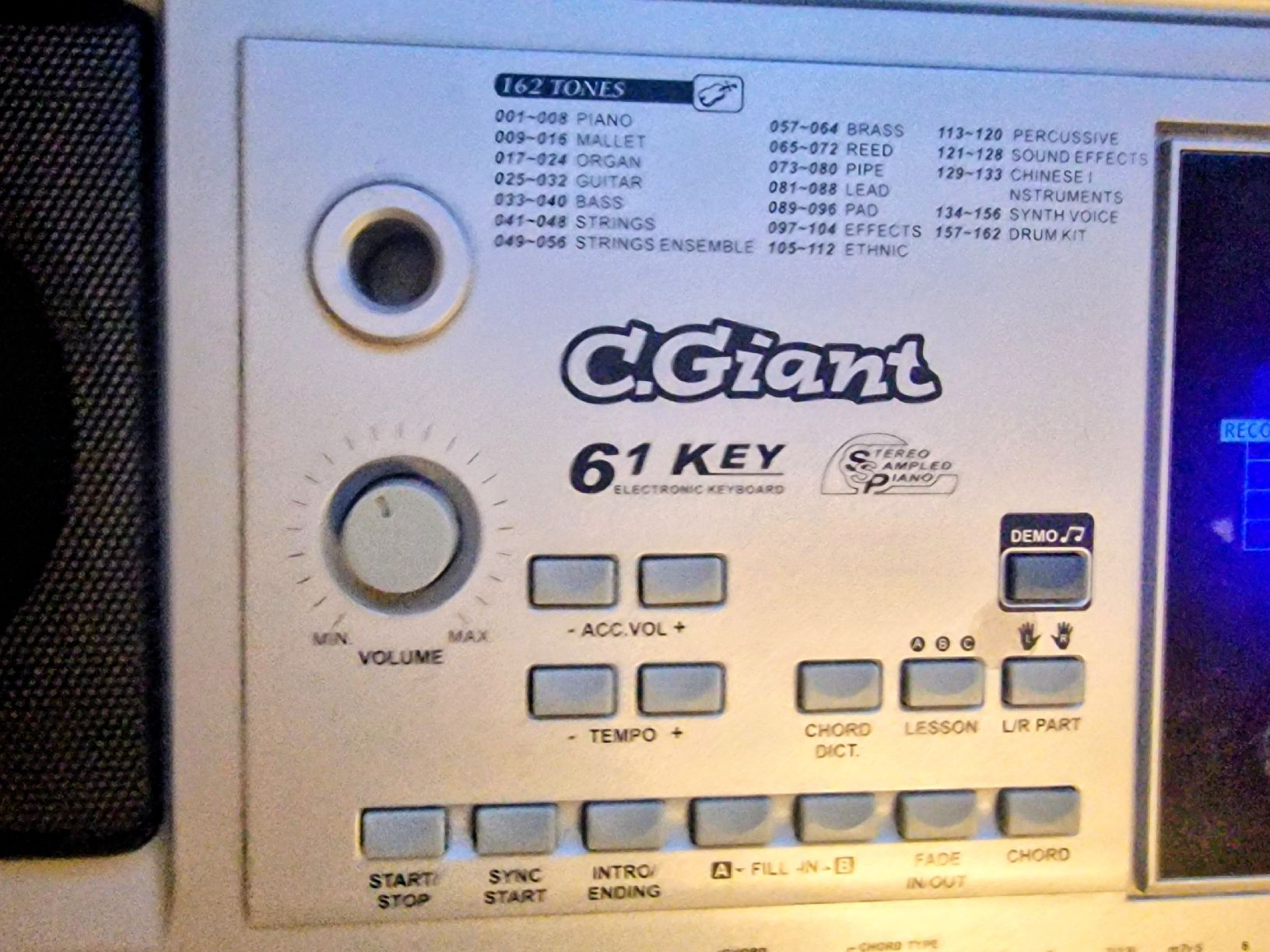 C.Giant Strumenti musicali: Keyboard C.Giant – Usato da Pratteln venduto da Zifah1971 6
