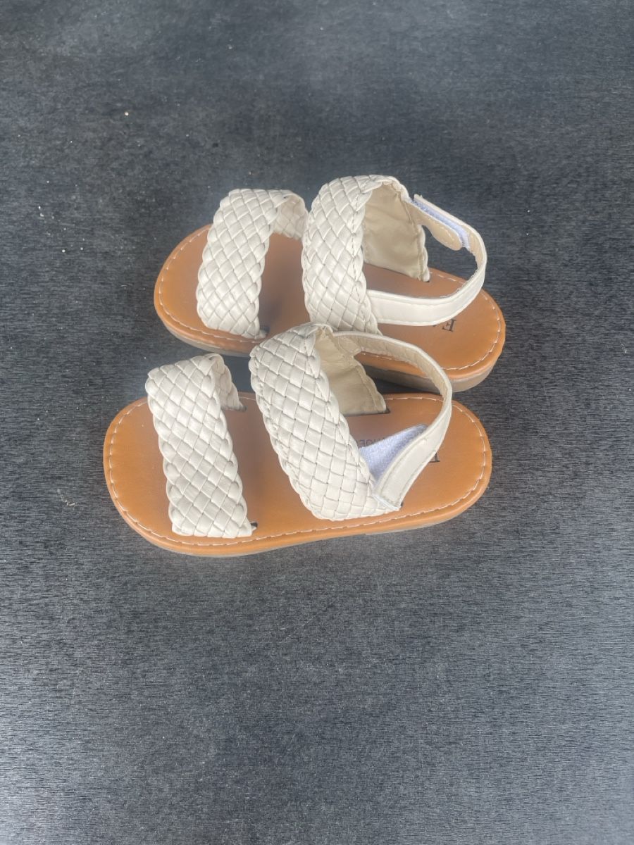 Scarpe per ragazze: Sandalen - Gr. 24 – Usato da Beckenried venduto da ciaran 1
