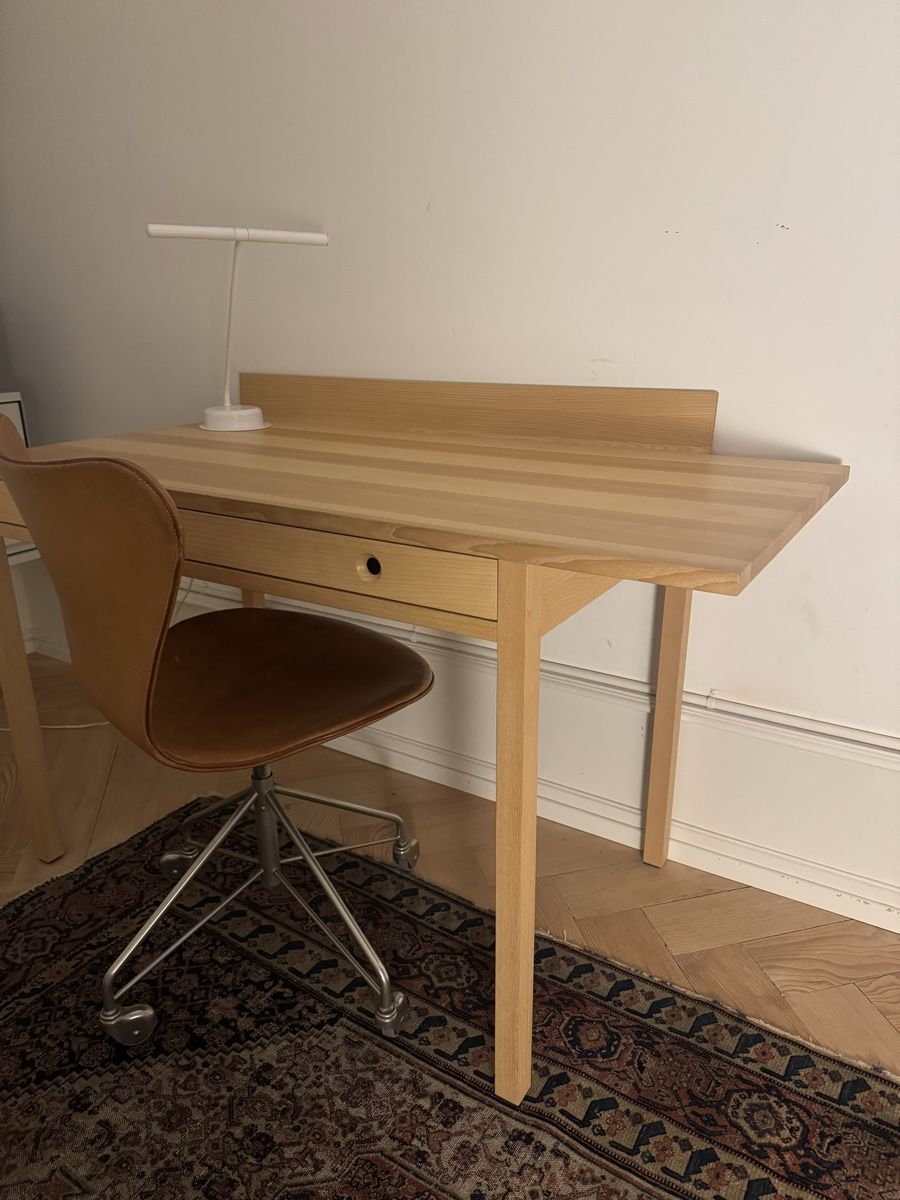 Schreibtische: Wunderschöne Nikari-Schreibtisch – Gebraucht aus Basel von emmzalou 2