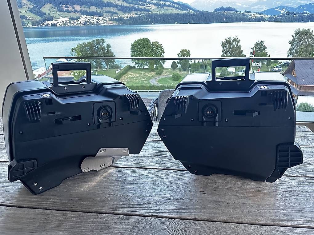 Valigie: BMW R1300GS VARIO Koffer  – Usato da Merlischachen venduto da pas_v96k 2