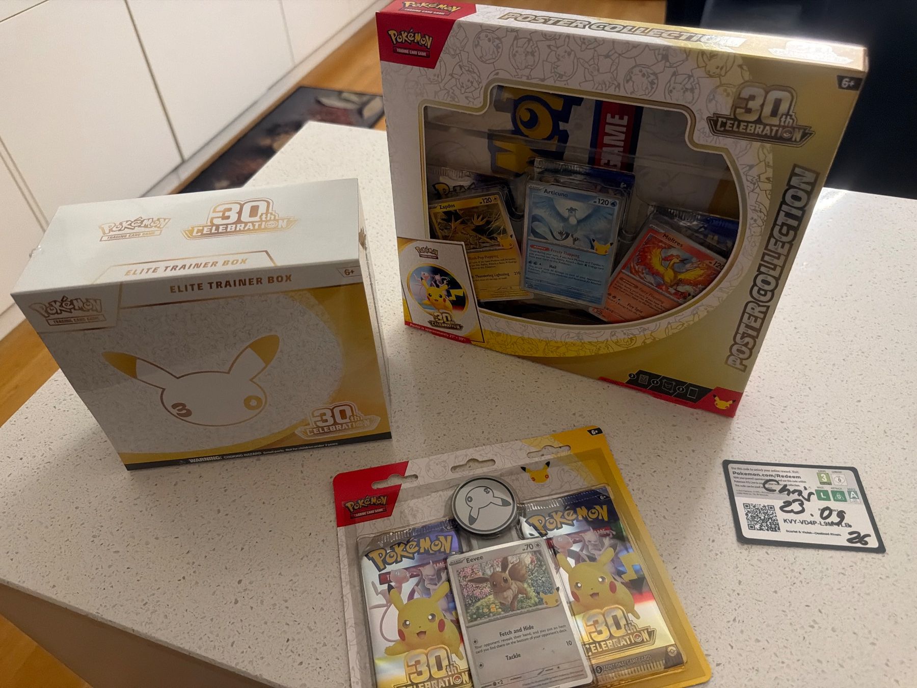 Pokémon Carte collezionabili: Pokemon 30th Celebration Bundle Englisch – Nuovo (secondo la descrizione) da Lenzburg venduto da cream_scream 5